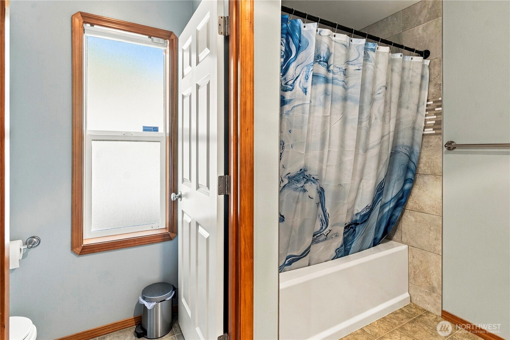 2607 Brookdale Road Property Photo 22