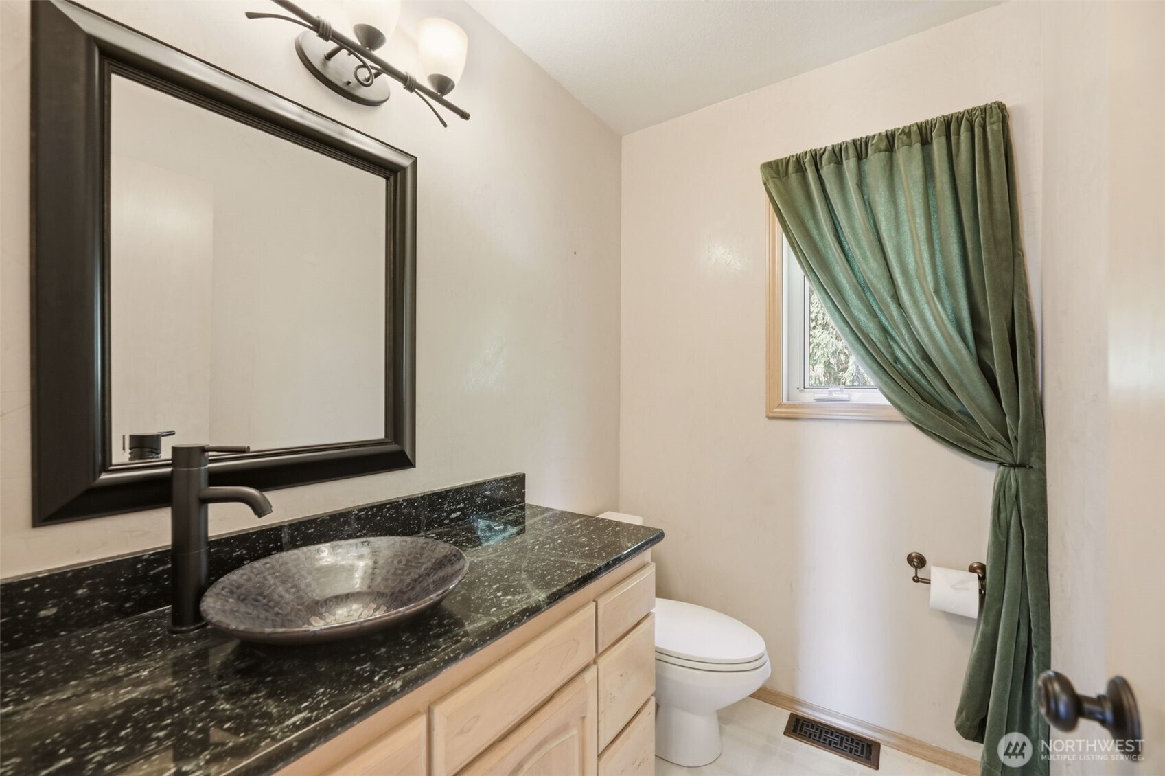 23314 Mount Forest Boulevard Property Photo 12