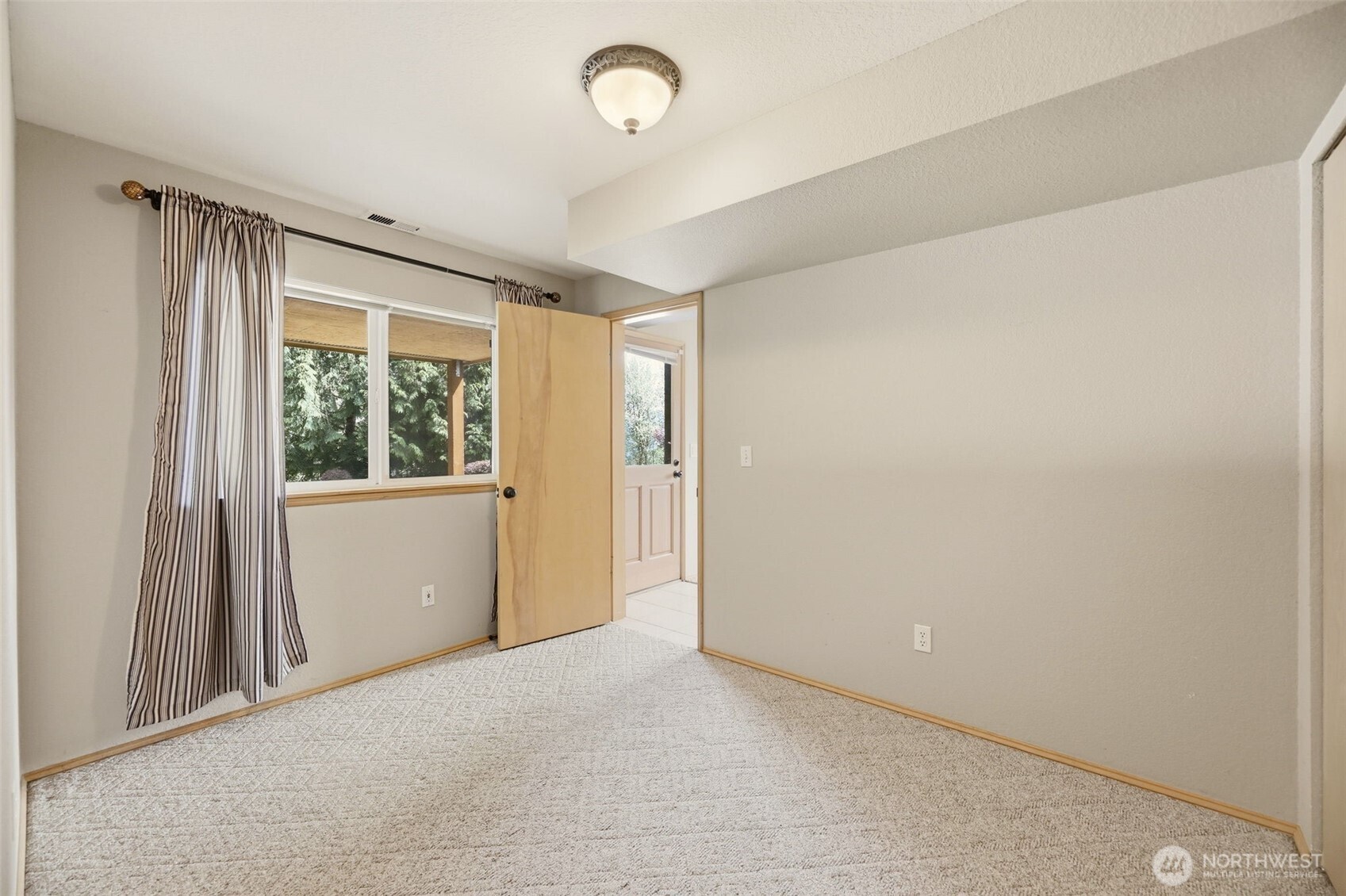23314 Mount Forest Boulevard Property Photo 27