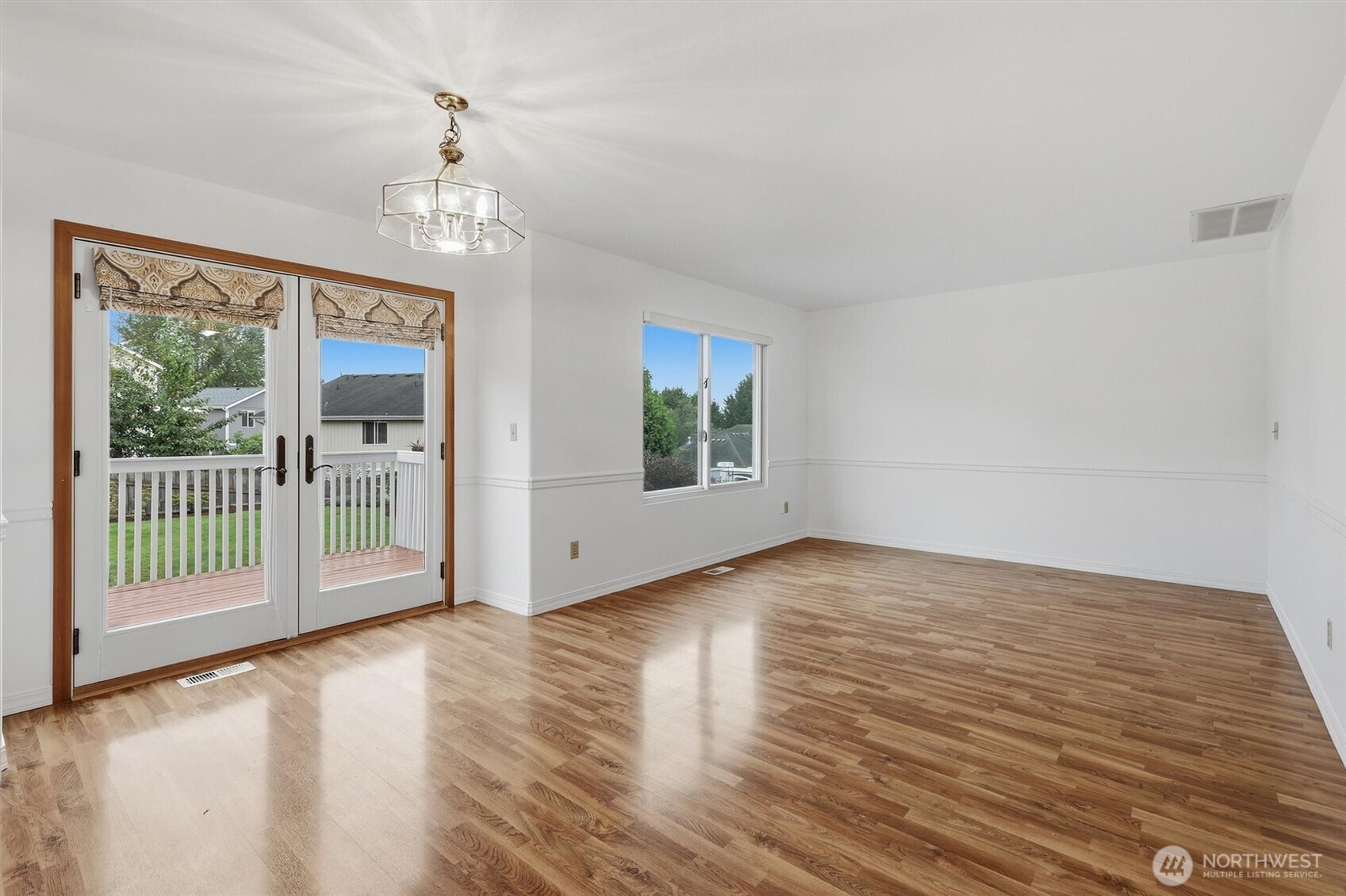 7618 68th Street Property Photo 12