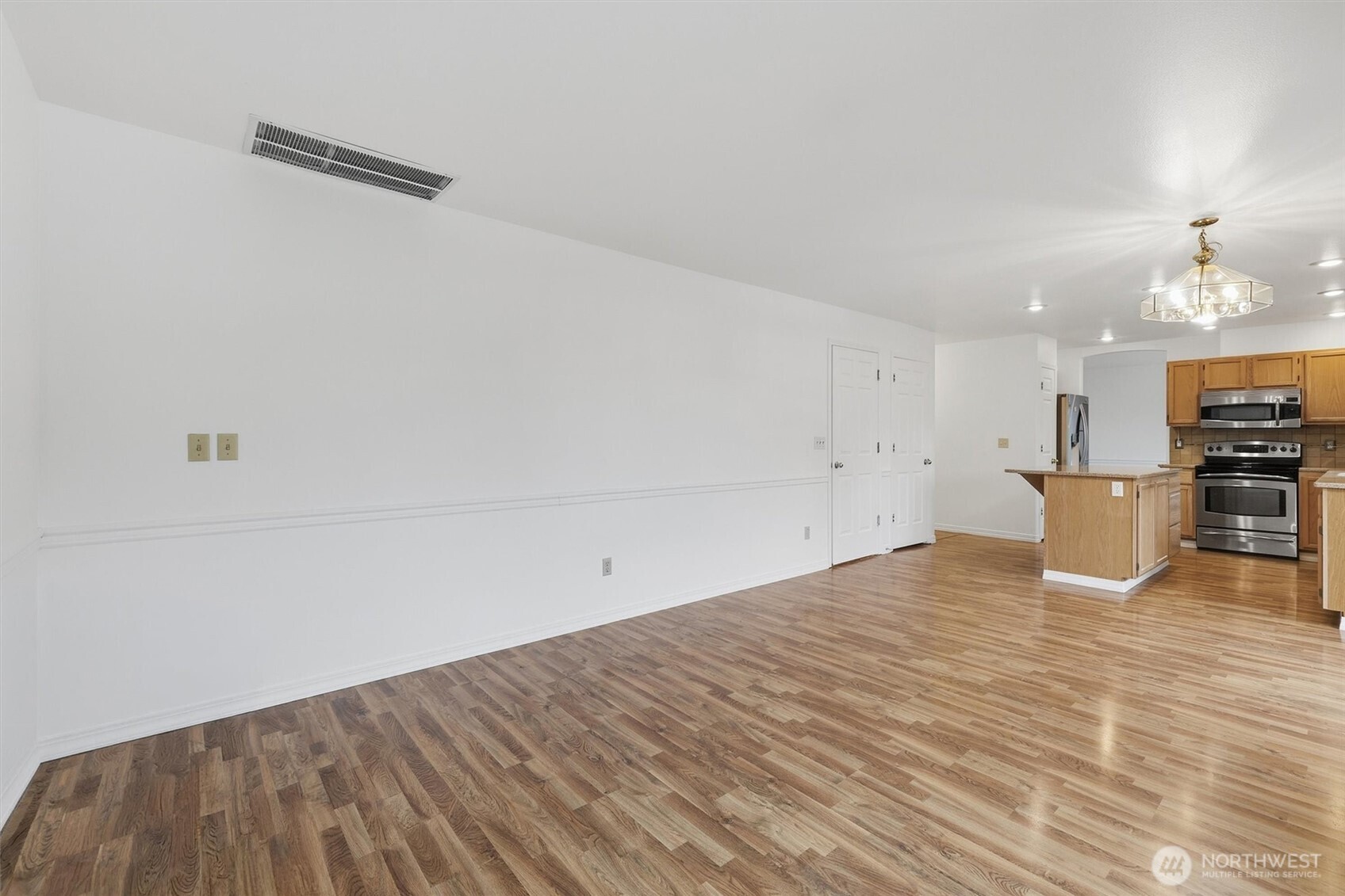 7618 68th Street Property Photo 16