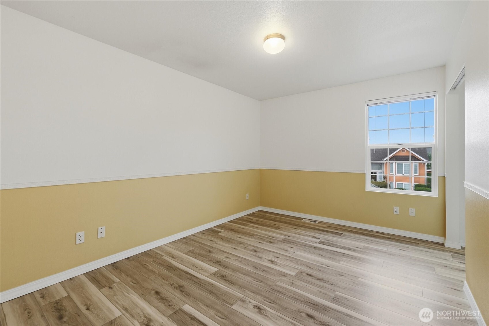 7618 68th Street Property Photo 27