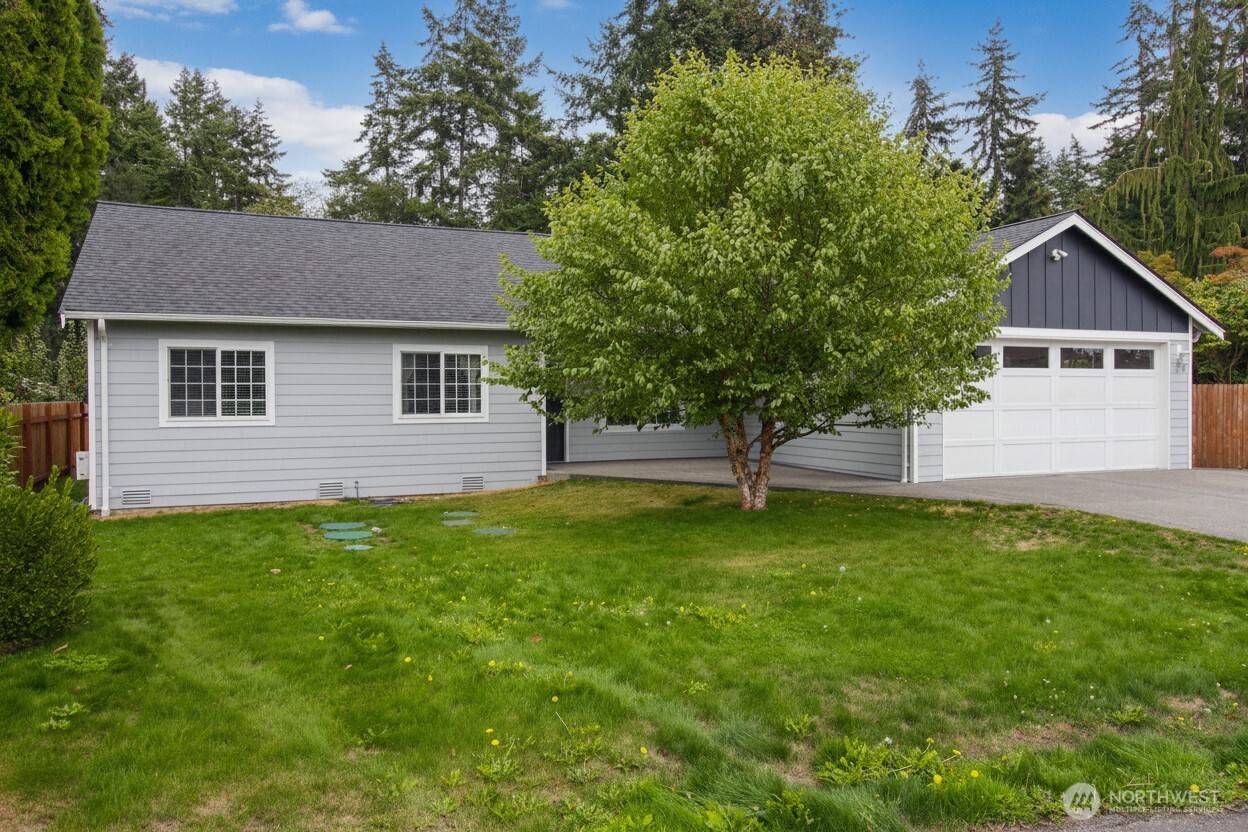 379 Piper Way Property Photo 1