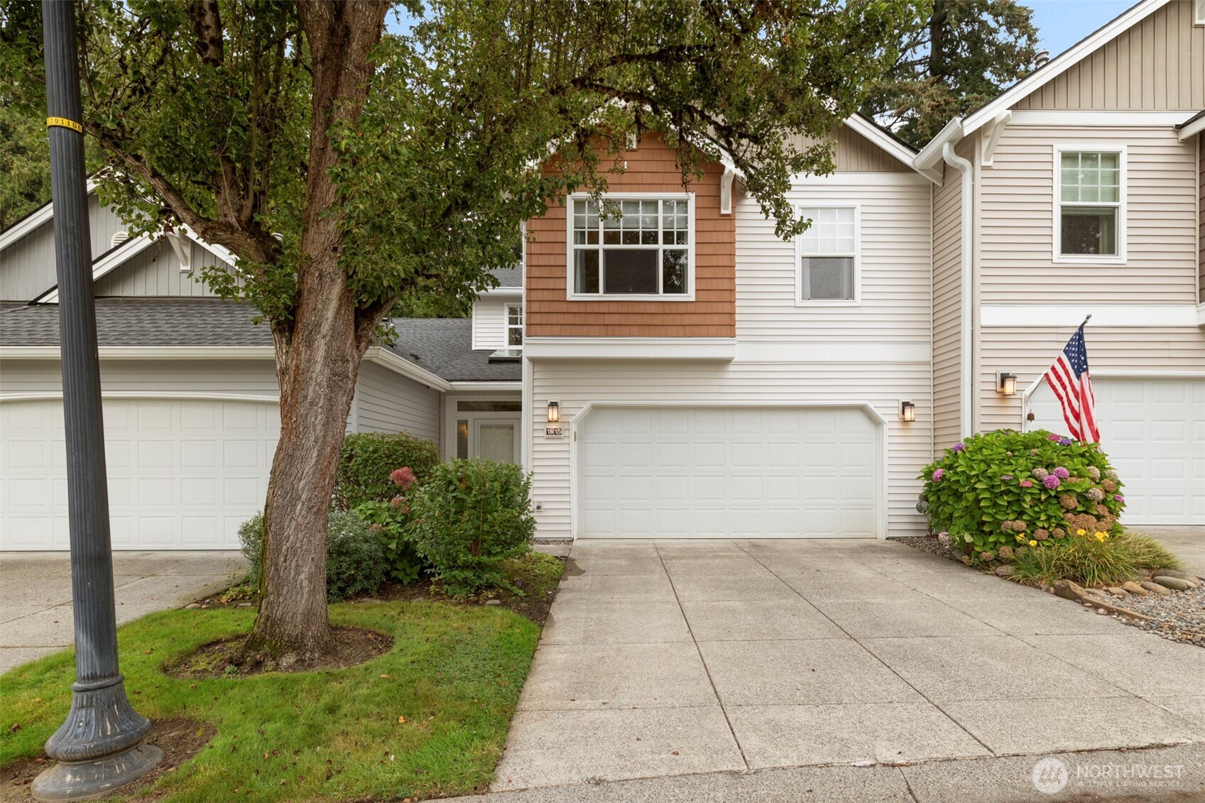 1615 NE 89th Place Property Photo 1