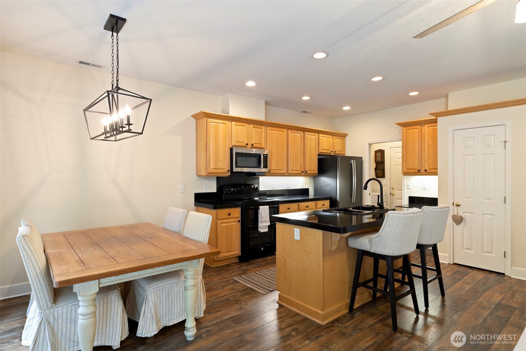 1615 Ne 89th Place Property Photo 12
