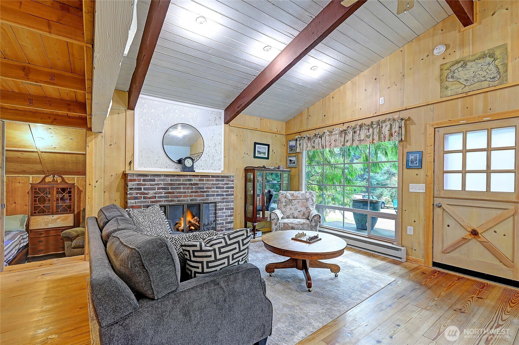 5029 168th Place Property Photo 4