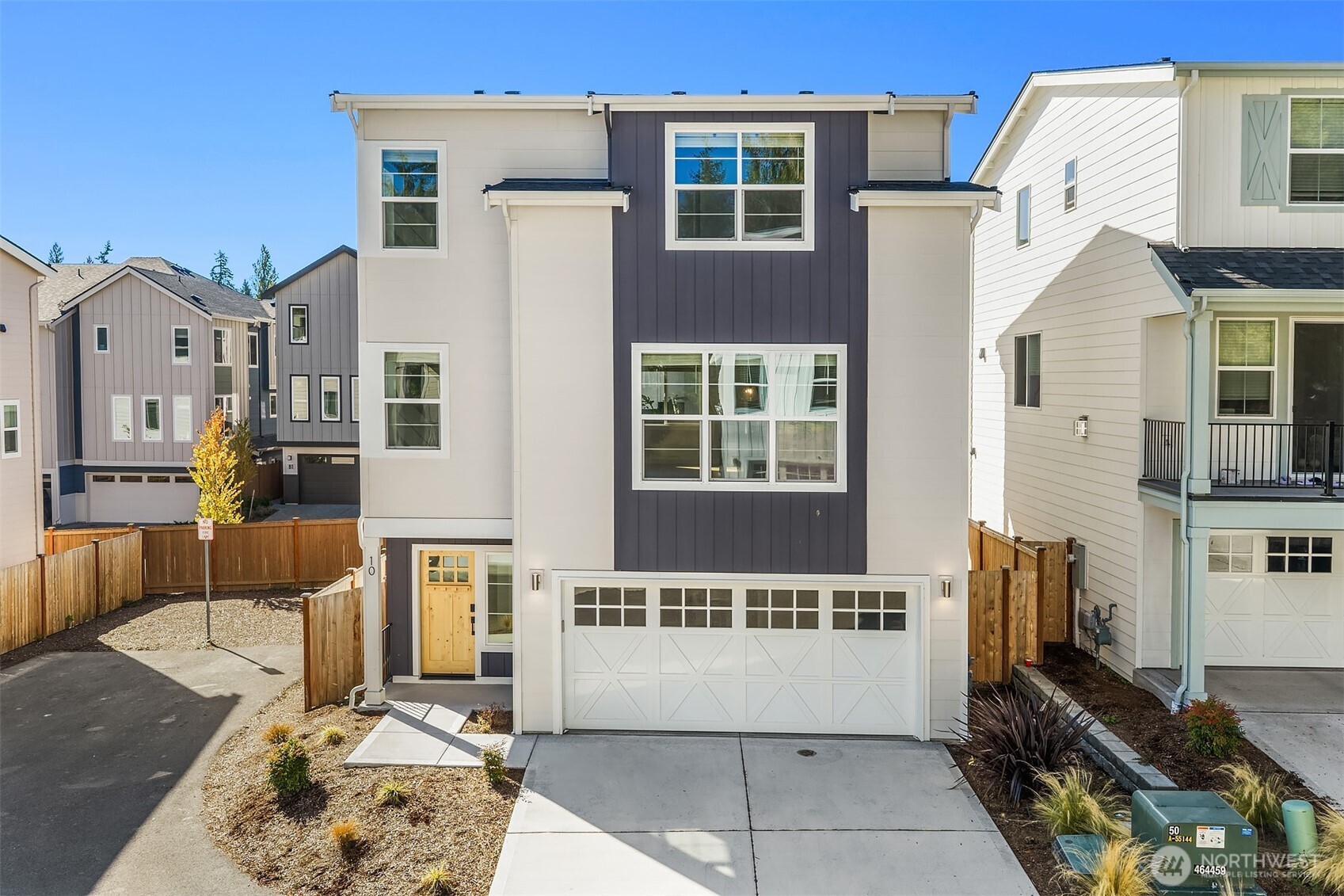 10 160th Place Property Photo 1