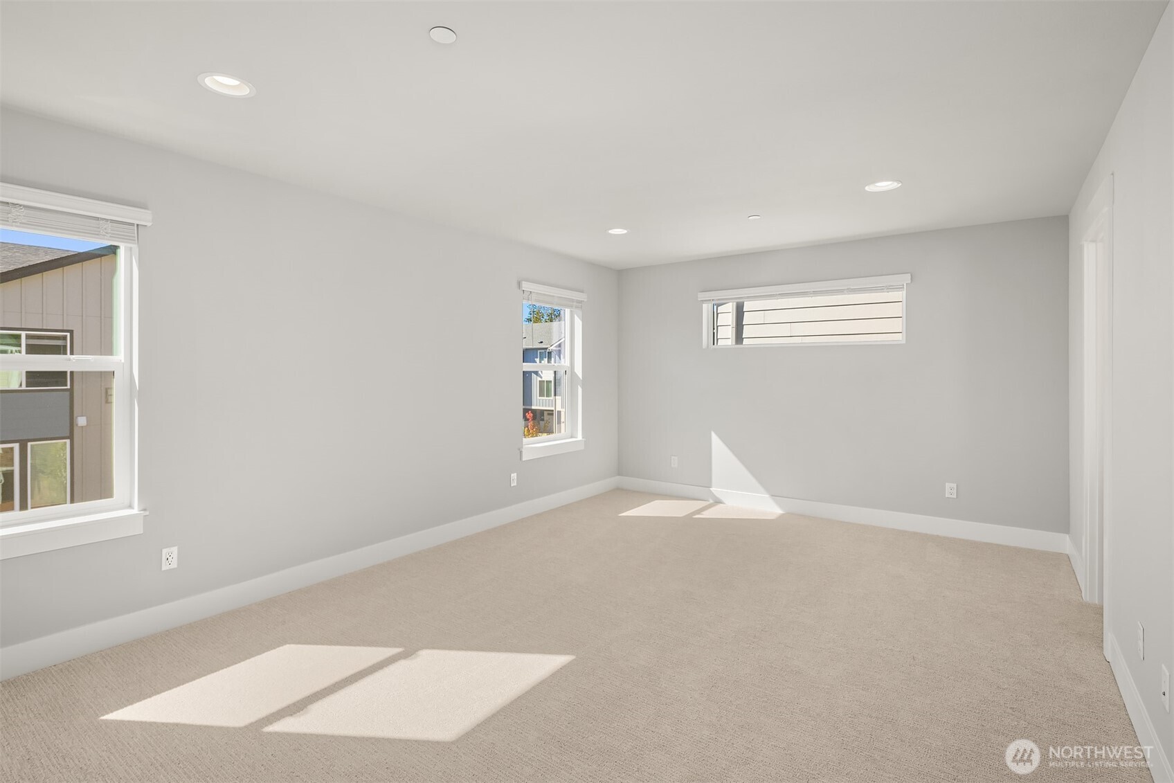 10 160th Place Property Photo 20