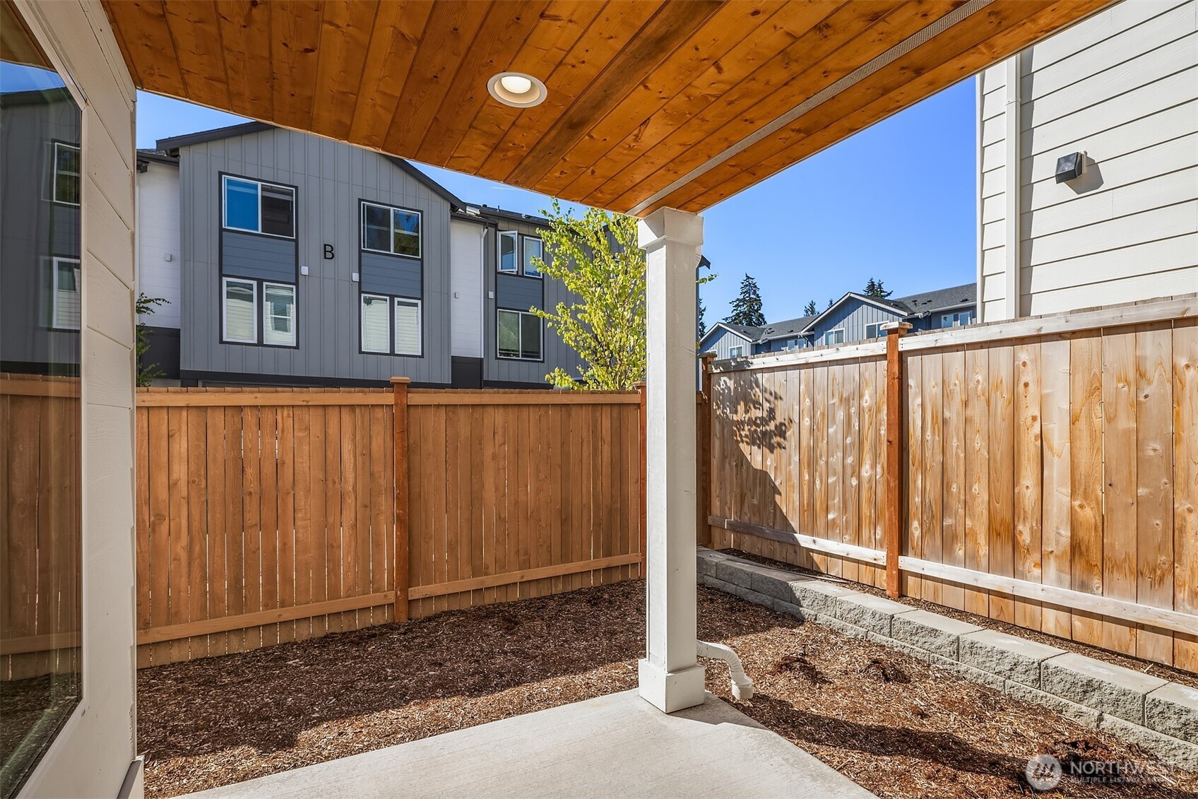 10 160th Place Property Photo 33
