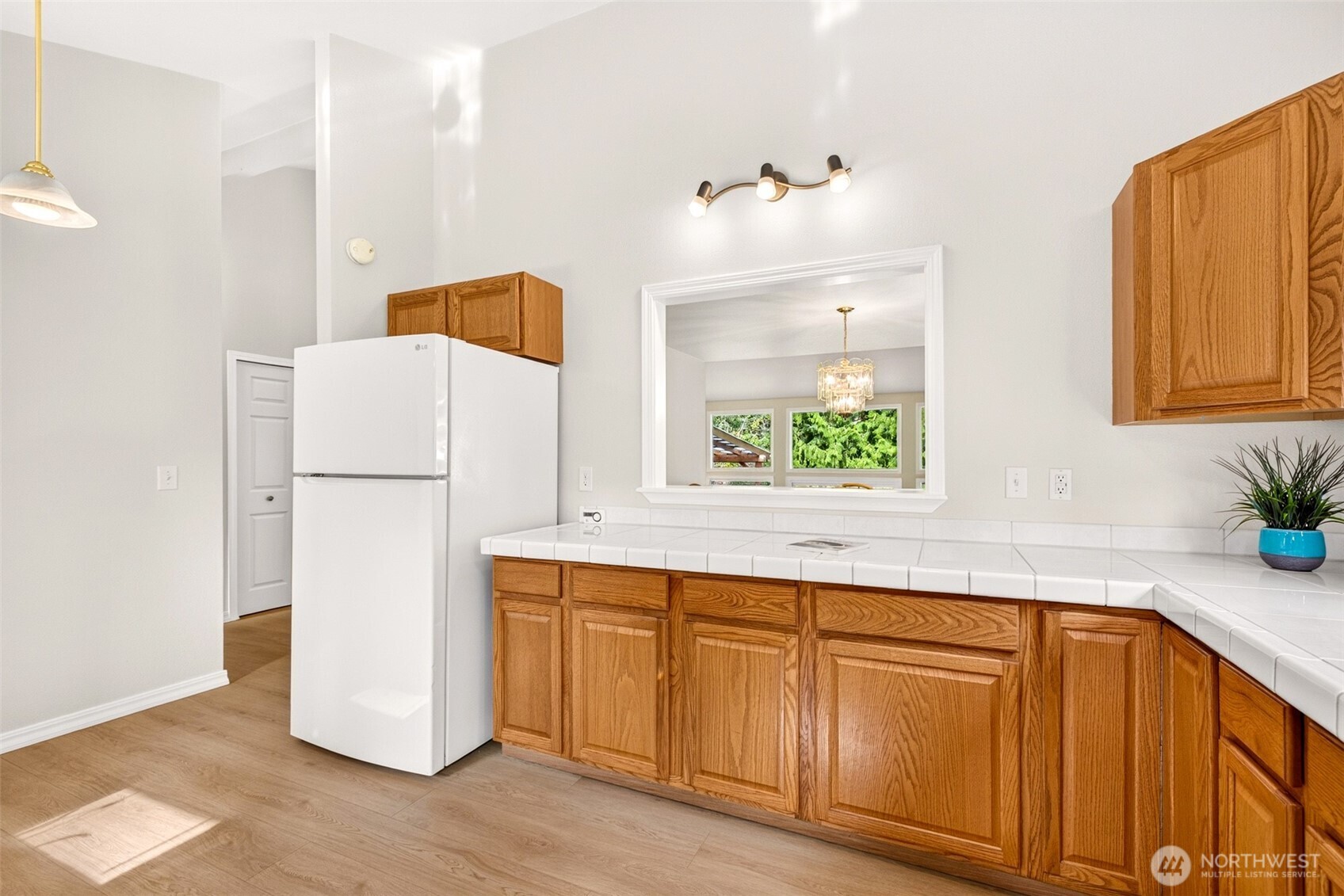 2711 169th Street Property Photo 7