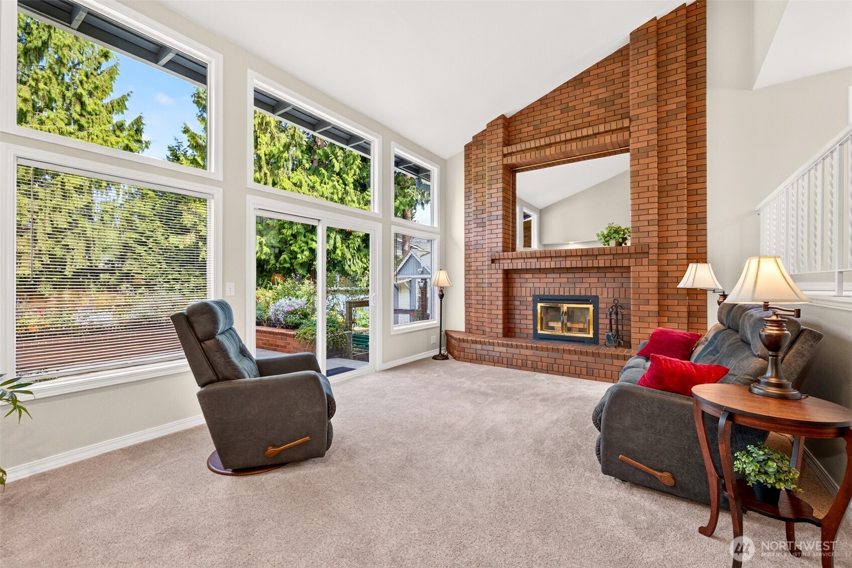 2711 169th Street Property Photo 10