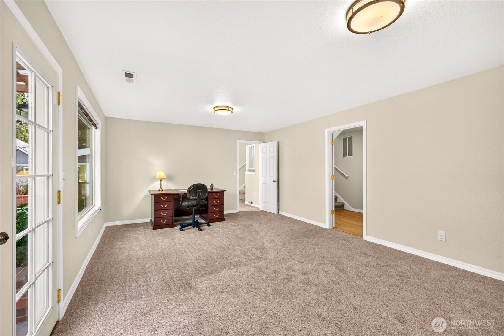 2711 169th Street Property Photo 14