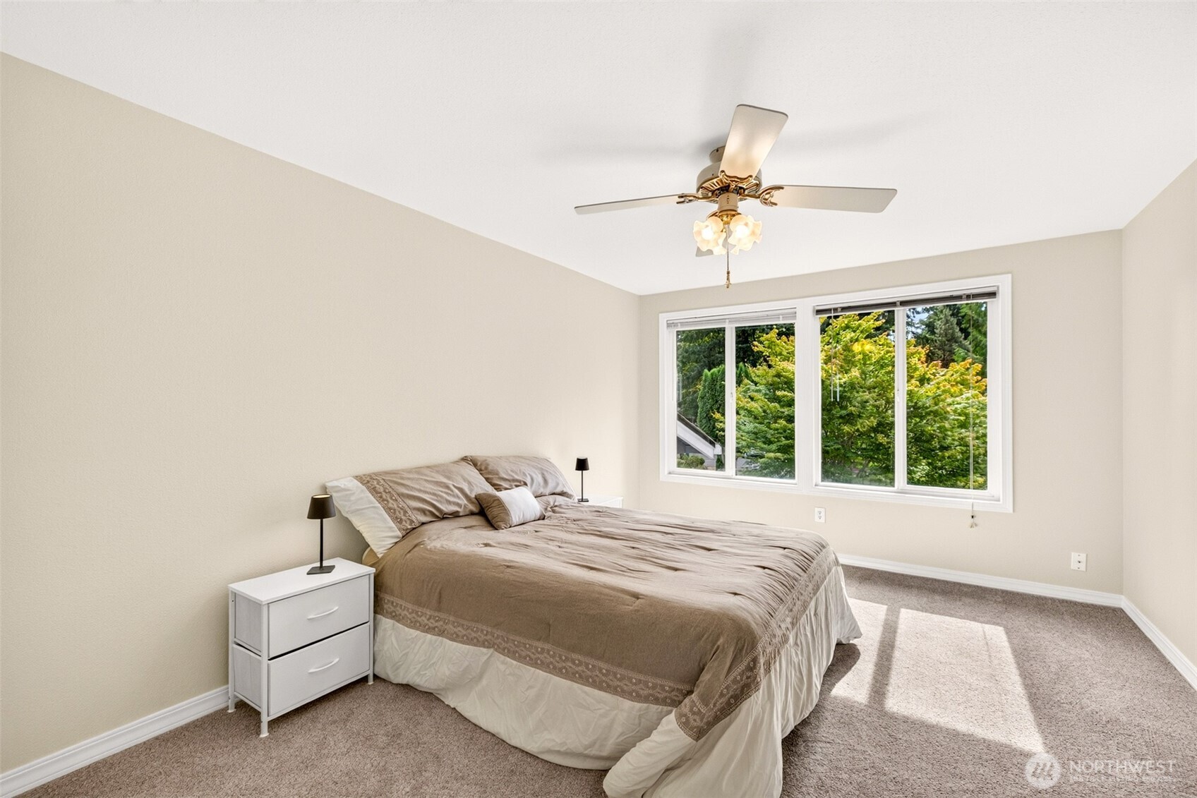2711 169th Street Property Photo 16