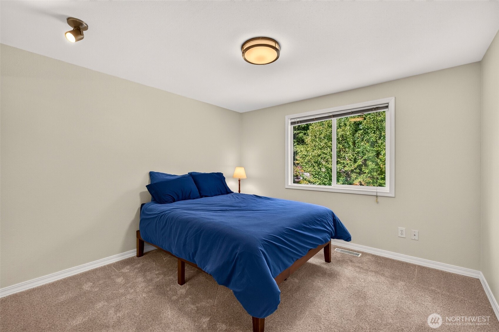 2711 169th Street Property Photo 21