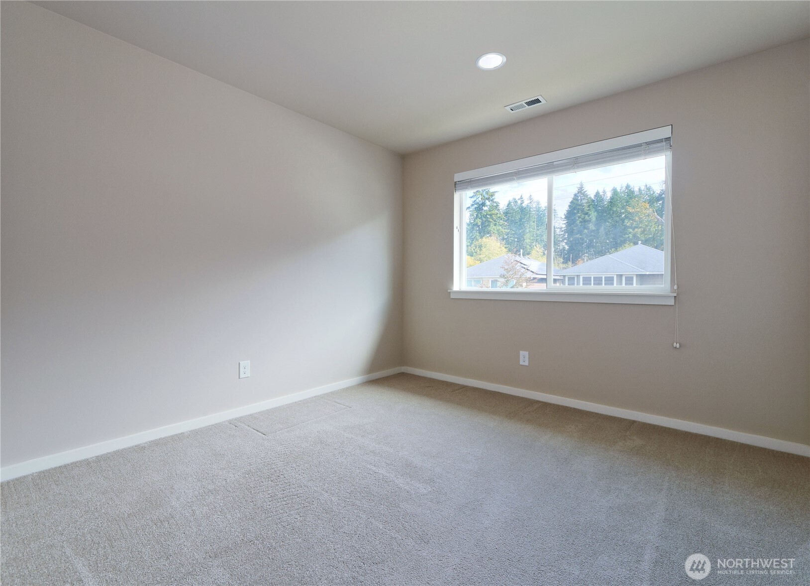 4133 171st Street Property Photo 24