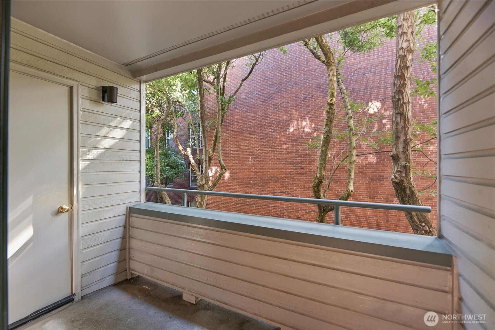 211 Summit Avenue 108 Property Photo 18