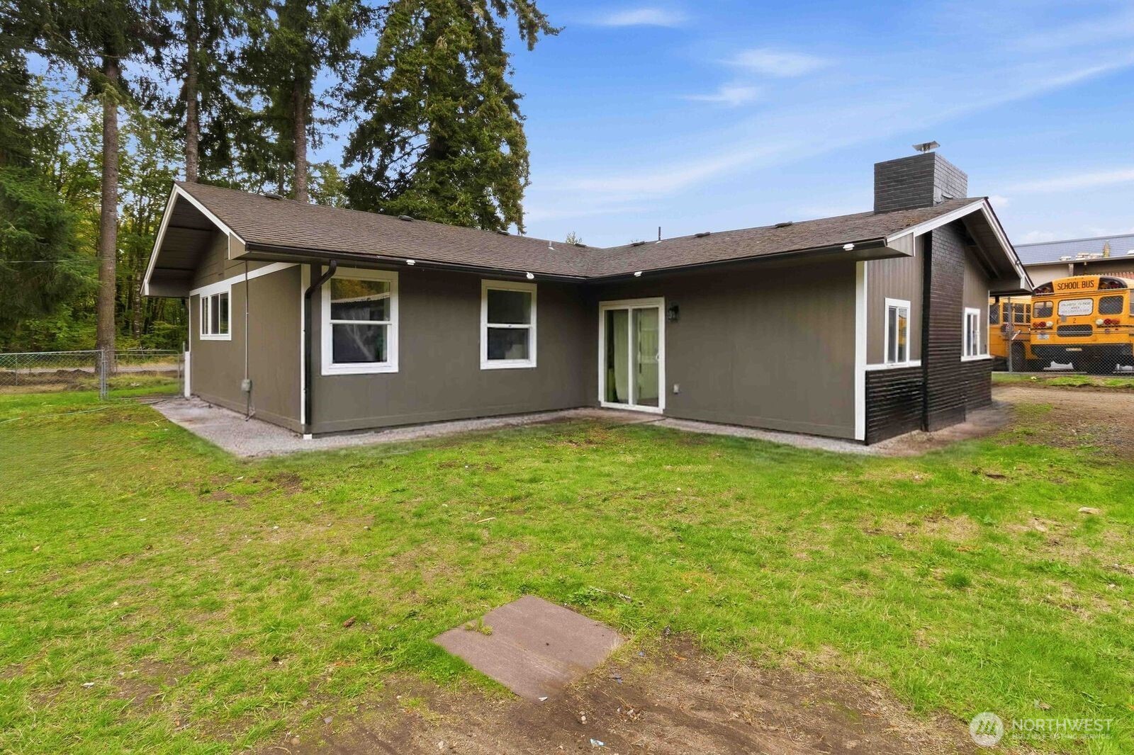5126 Spirit Lake Highway Property Photo 4