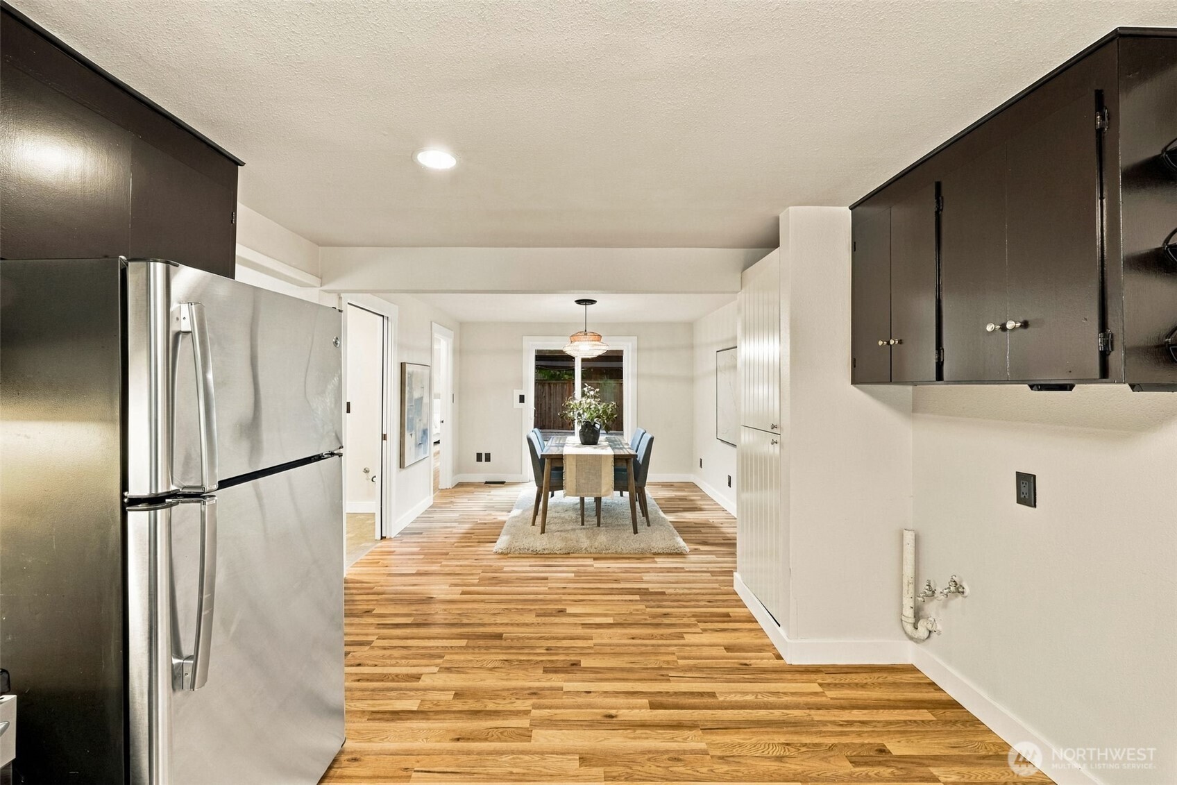 4512 Sw Director Place Property Photo 12
