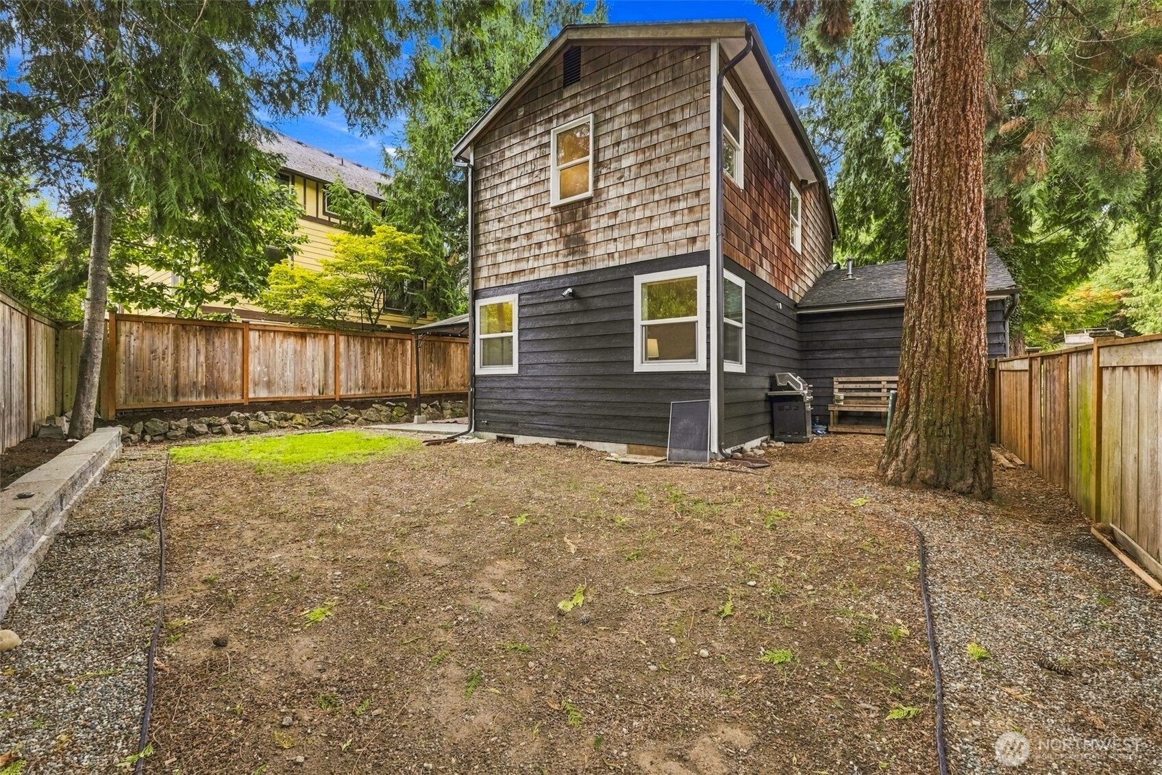 4512 Sw Director Place Property Photo 28