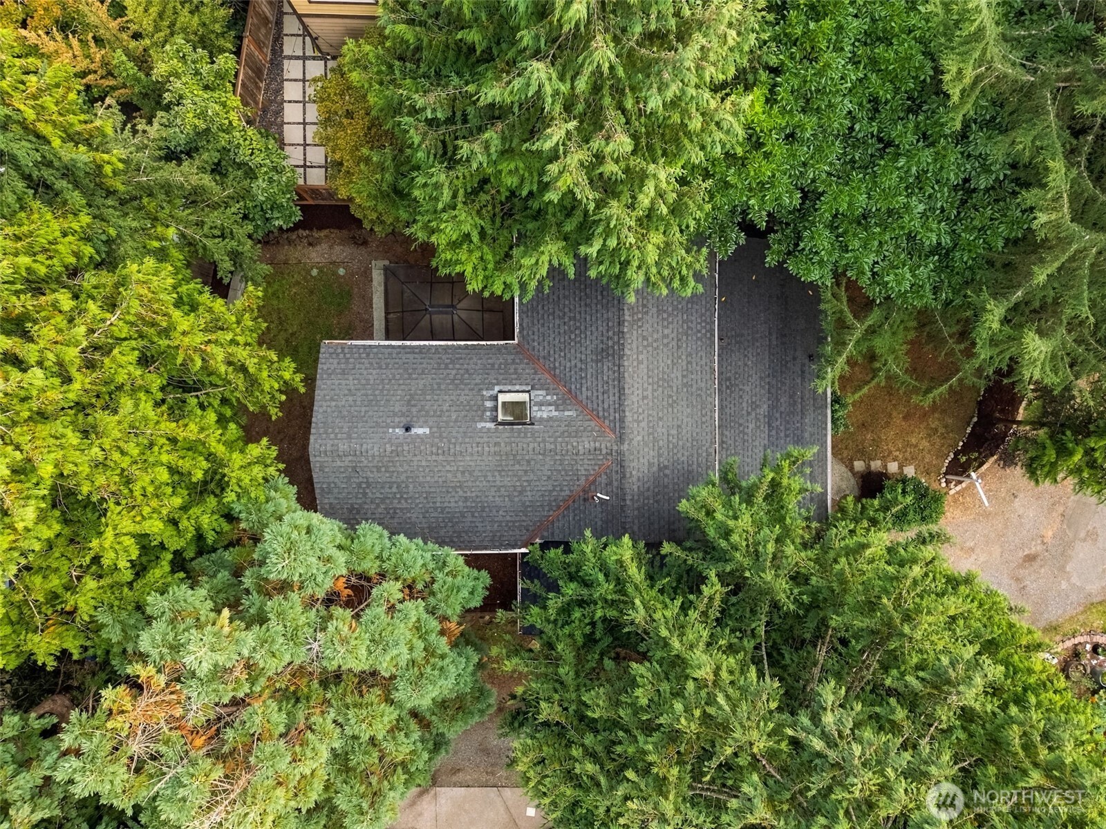 4512 Sw Director Place Property Photo 30