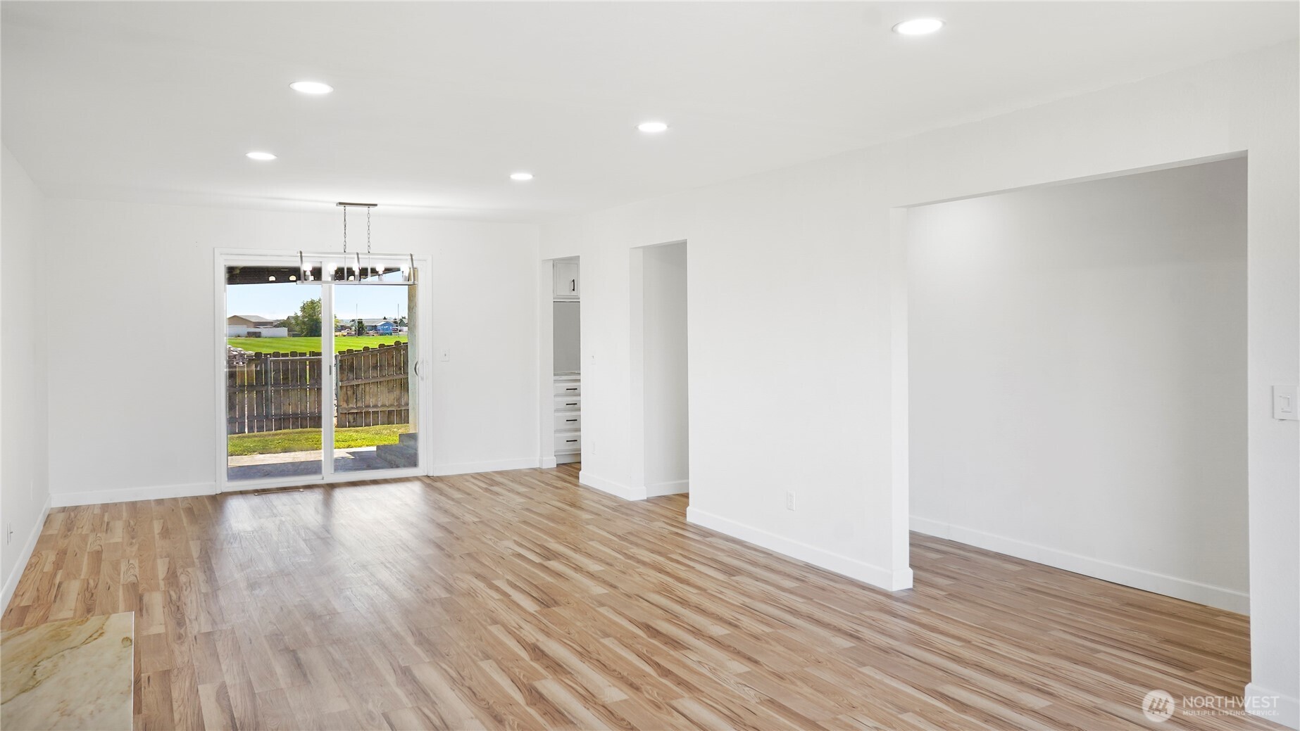 1200 E Ash Street Property Photo 19