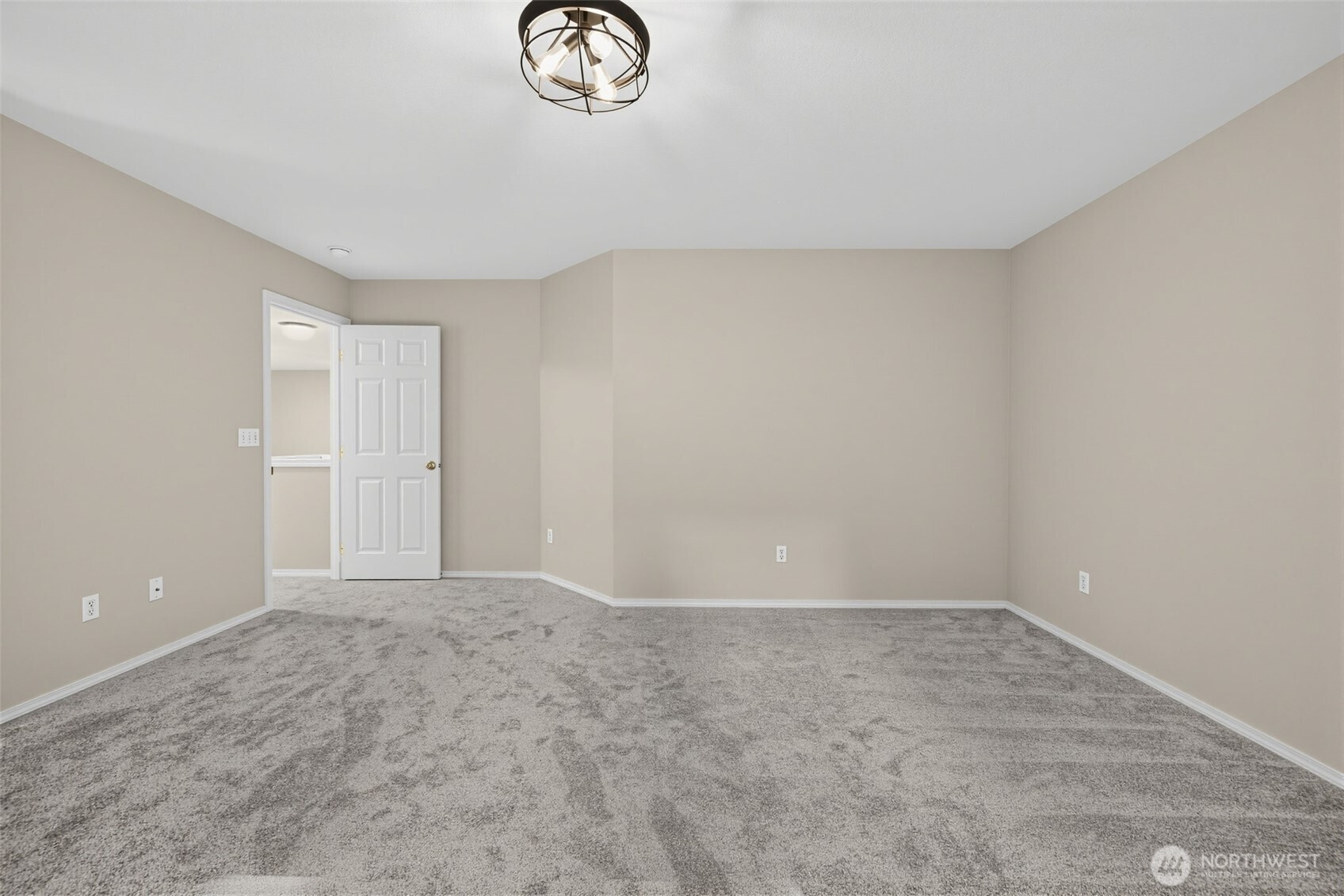 7825 Cortland Avenue Property Photo 22