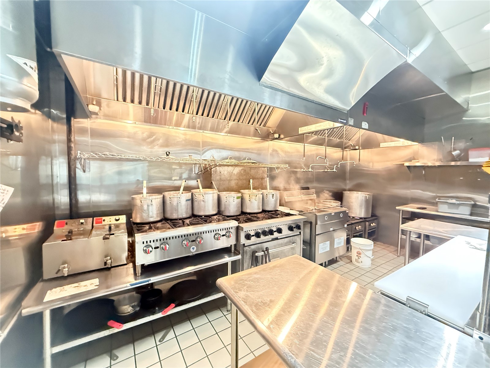 2582653 Property Photo 4