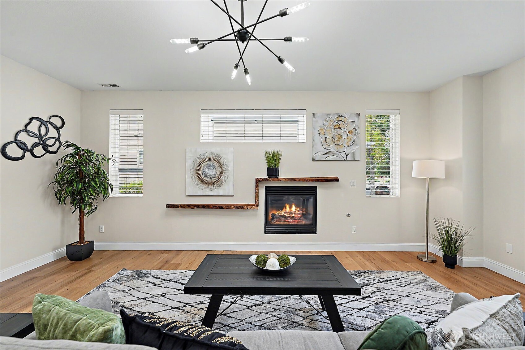 4247 Mckinley Street Property Photo 4