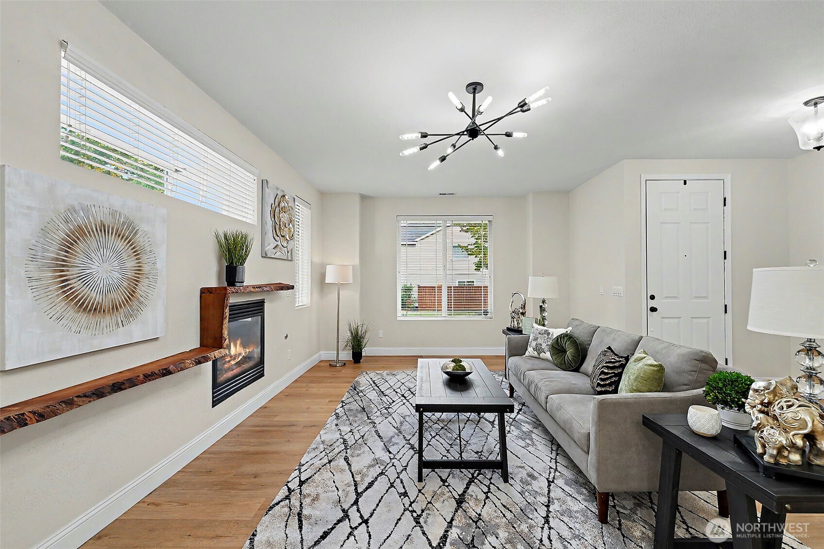4247 Mckinley Street Property Photo 6
