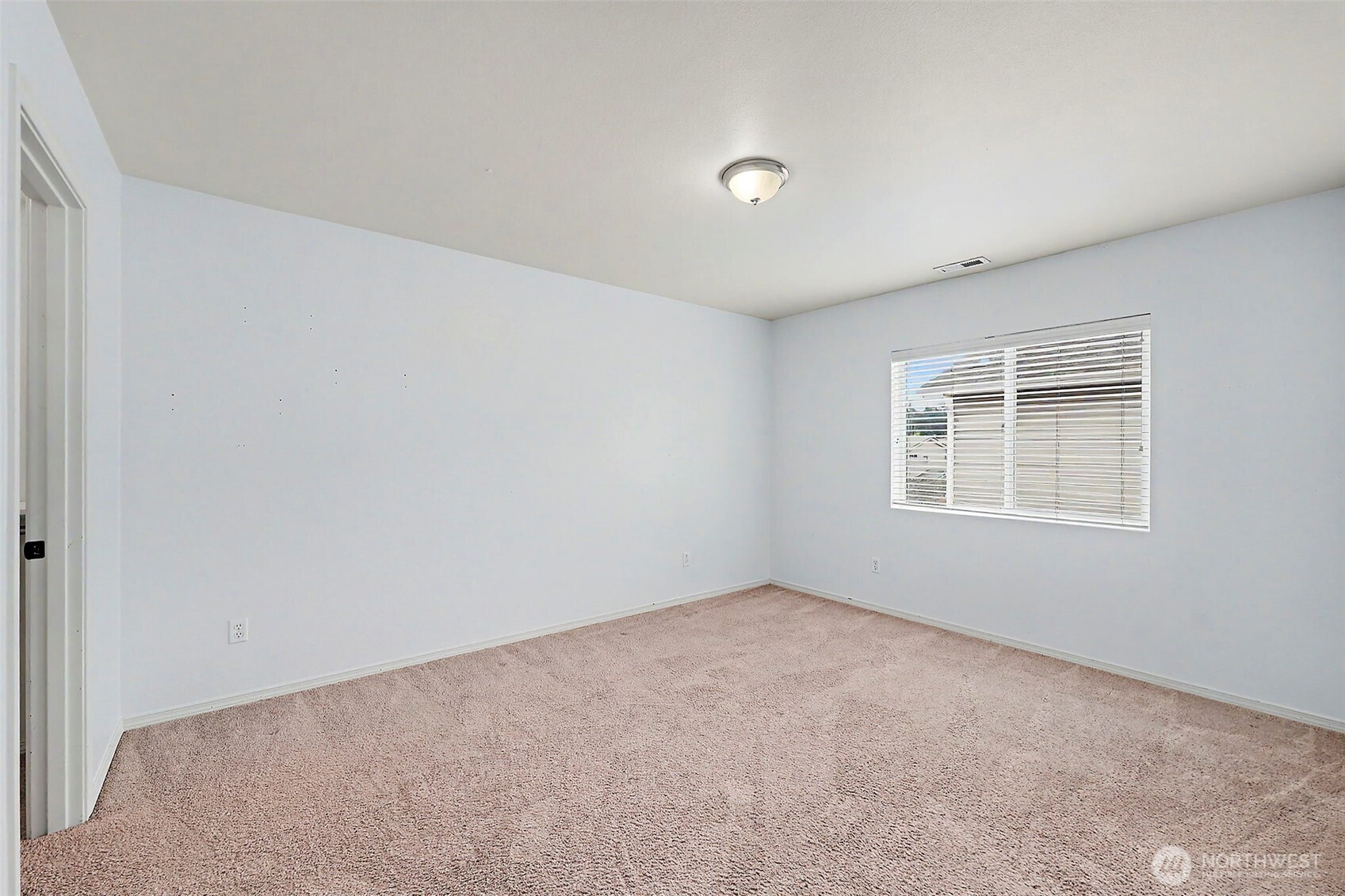 4247 Mckinley Street Property Photo 24