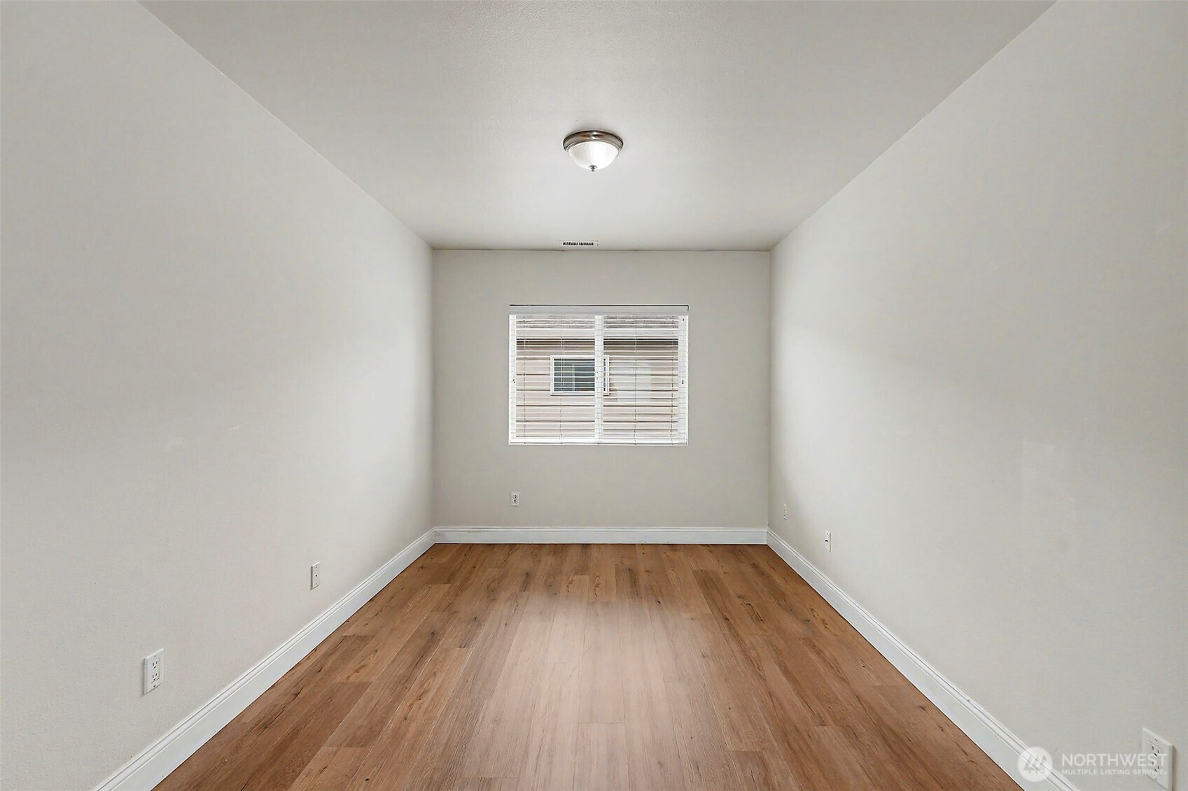 4247 Mckinley Street Property Photo 28