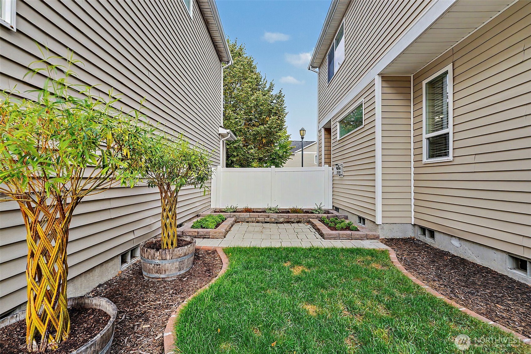 4247 Mckinley Street Property Photo 33