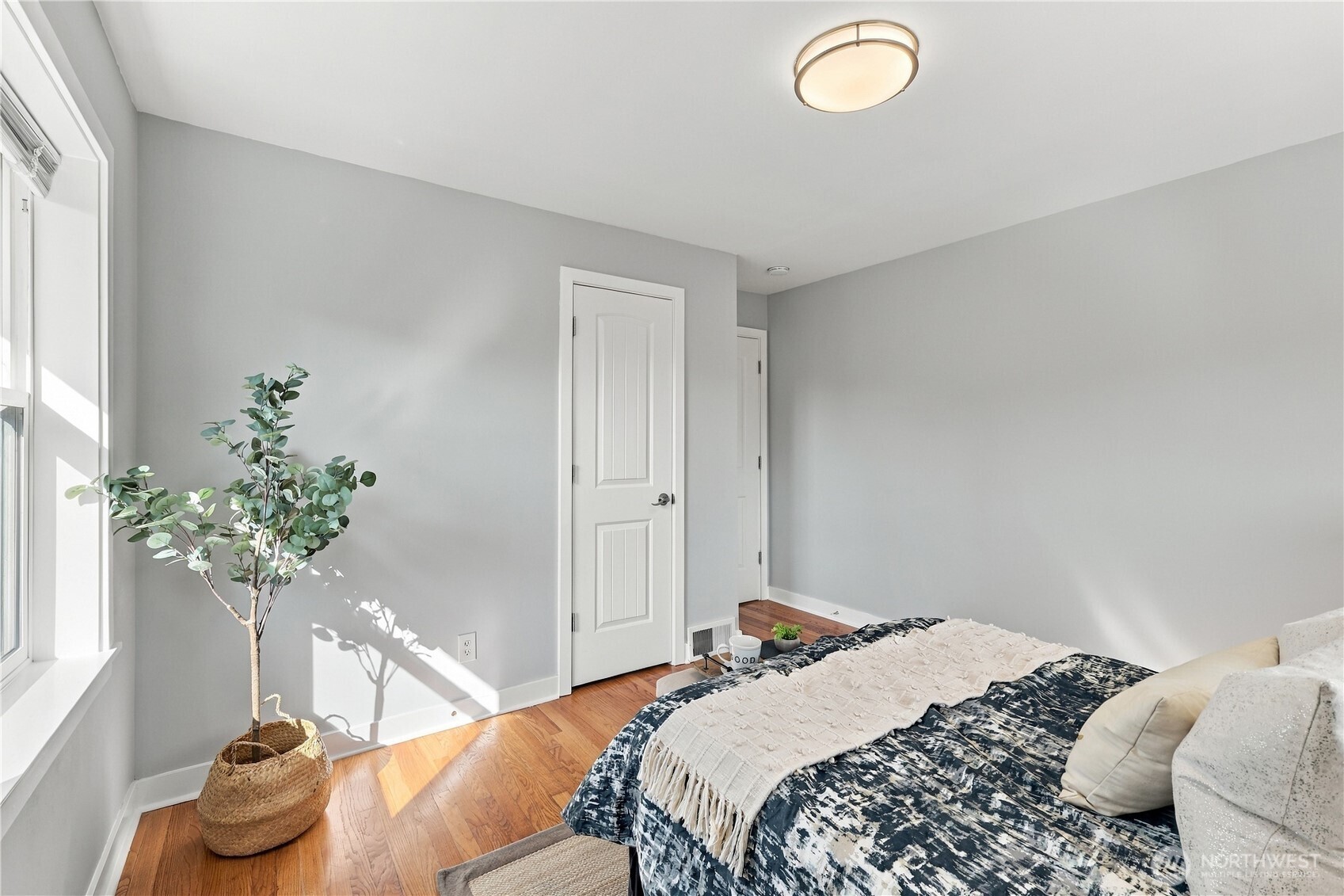 1210 S Lucile Street Property Photo 16