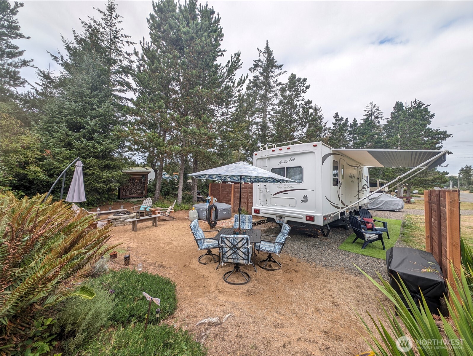 29921 W Street Property Photo 5