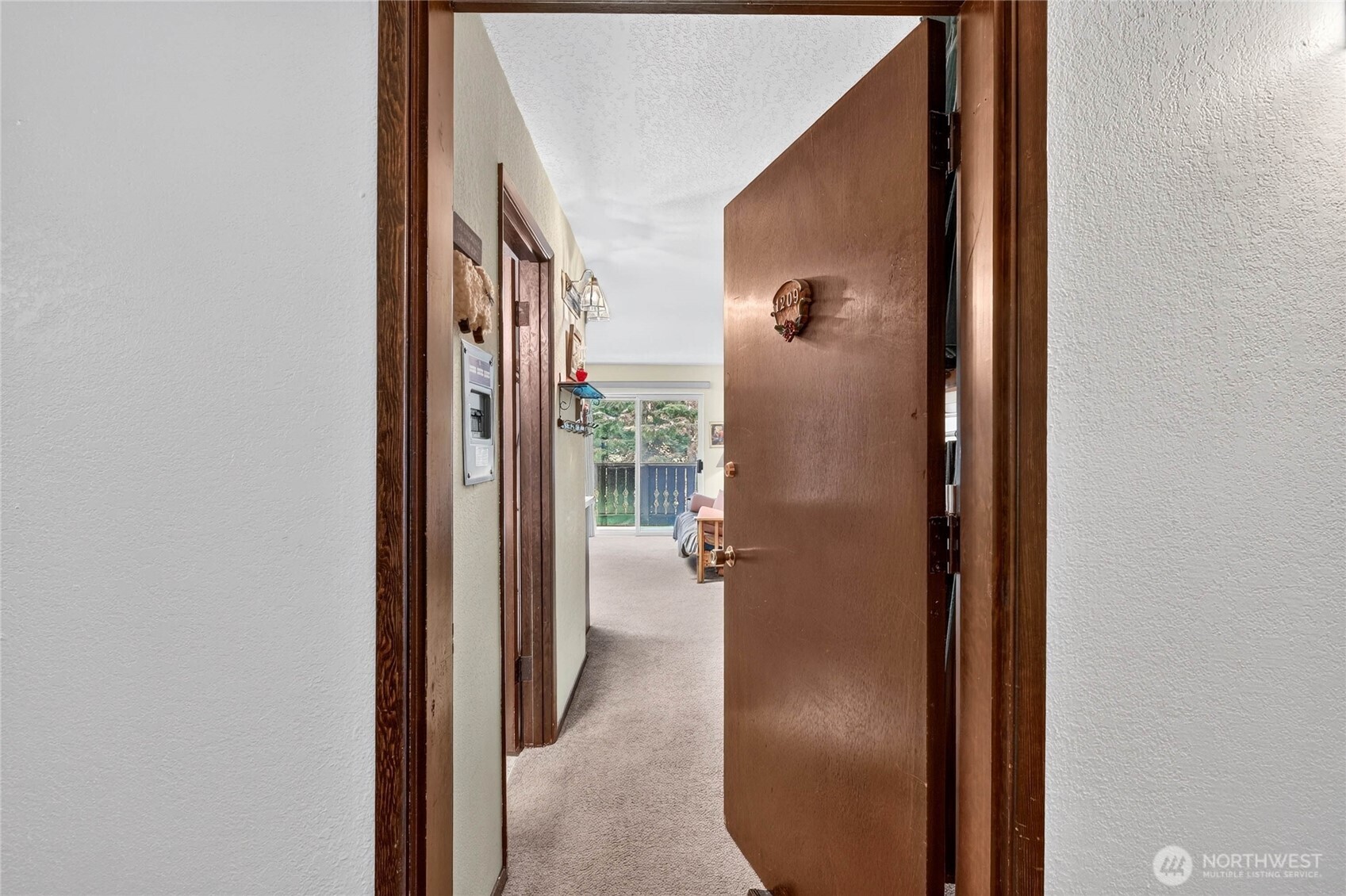 74 Erste Street 1209 Property Photo 18