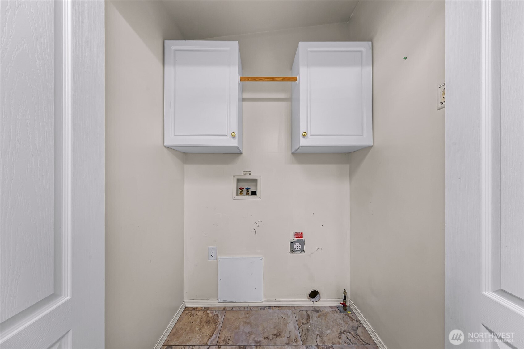 3993 Gentlebrook Lane 29 Property Photo 28