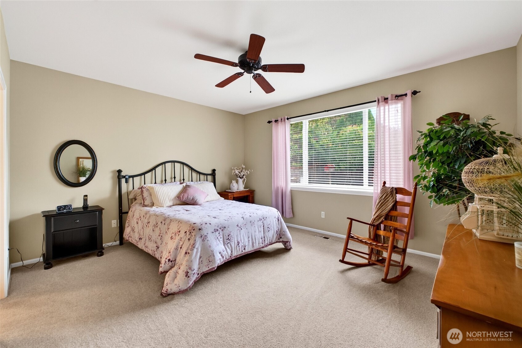 16925 91st Avenue Property Photo 16