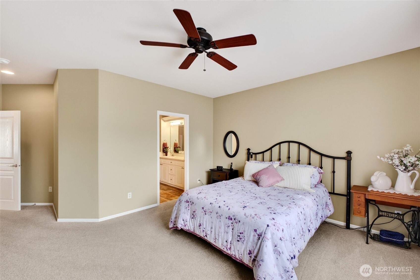 16925 91st Avenue Property Photo 17