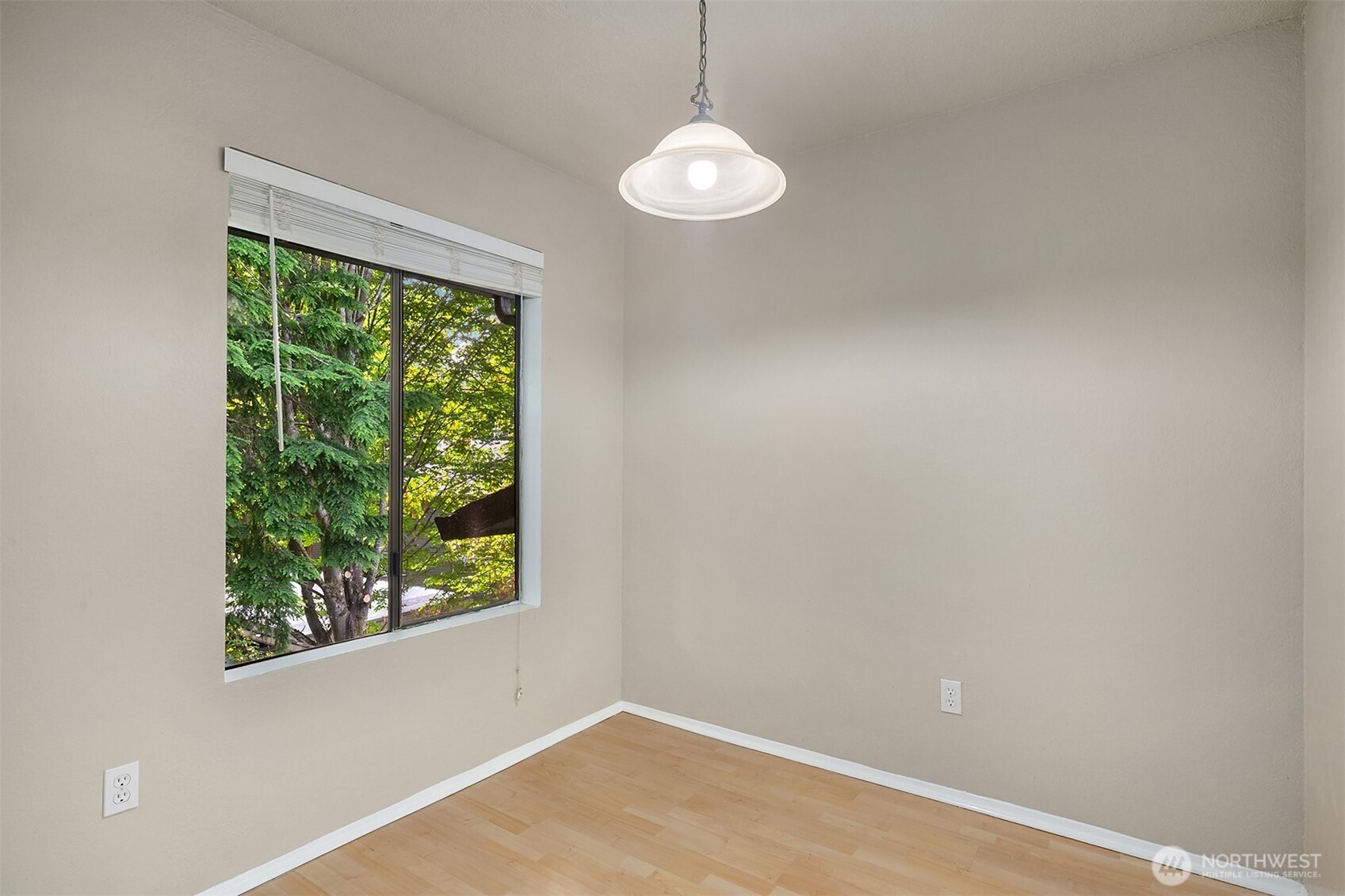12021 100th Avenue C3 Property Photo 9