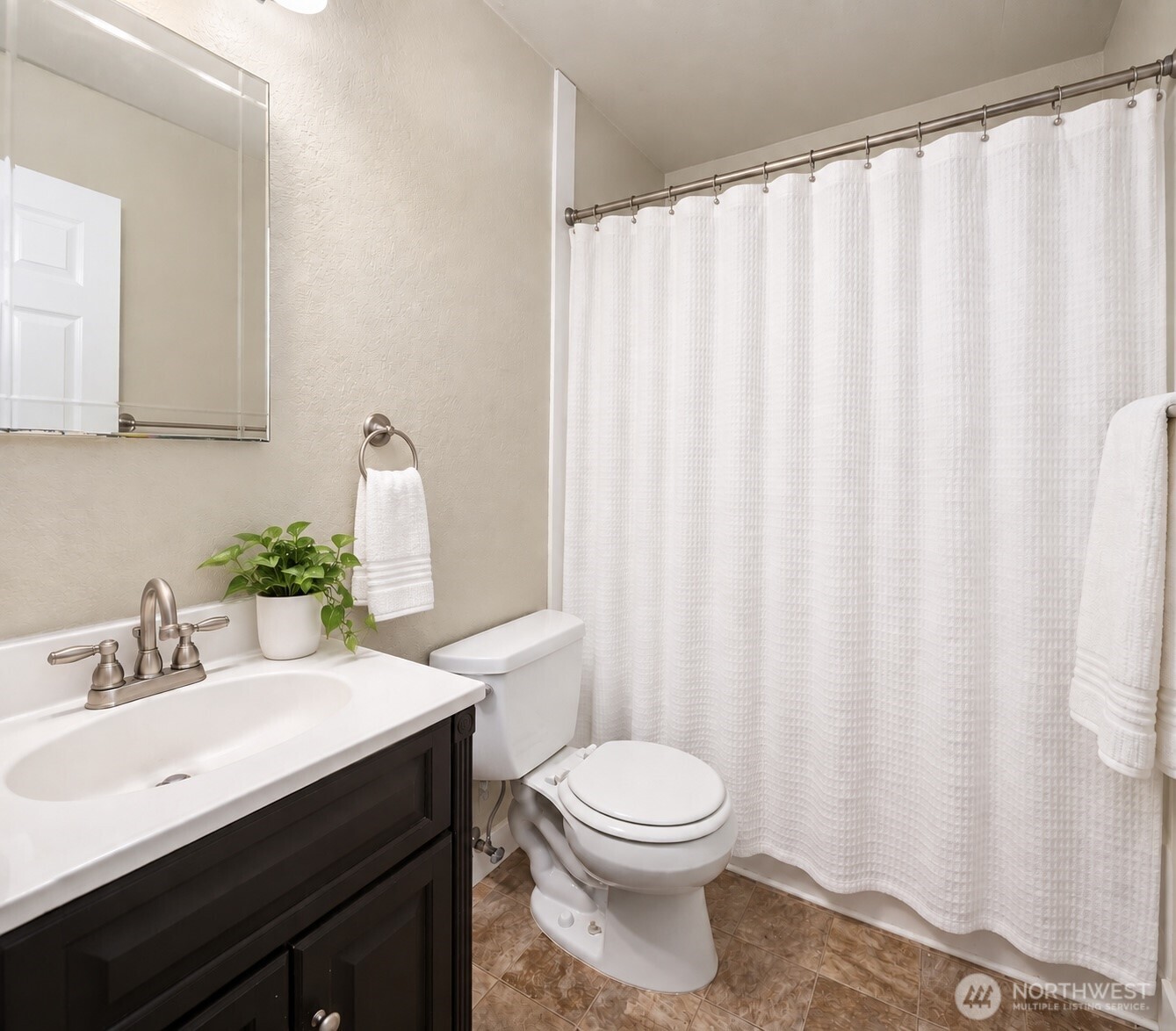 12021 100th Avenue C3 Property Photo 14