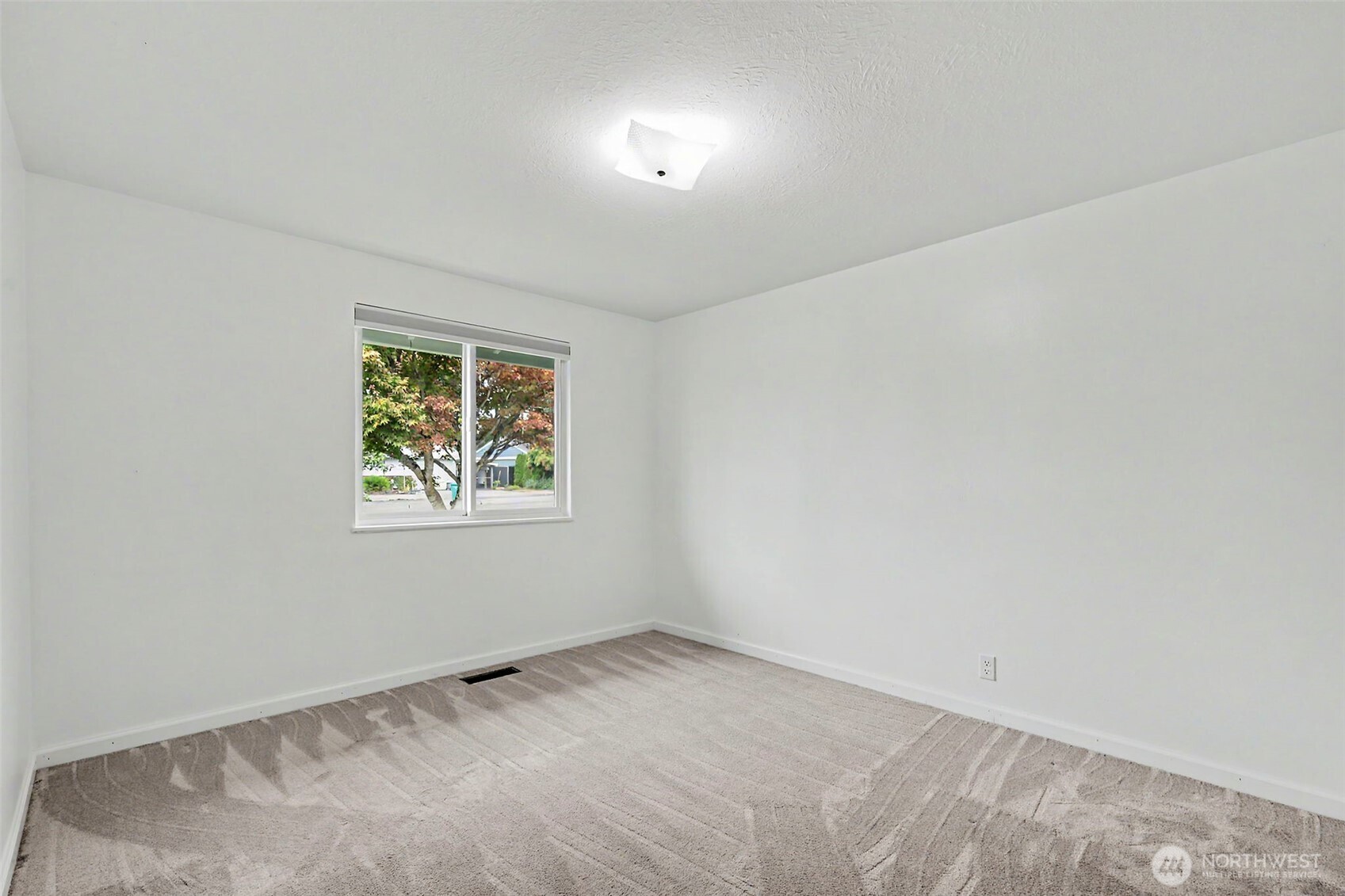1310 24th Street Property Photo 11