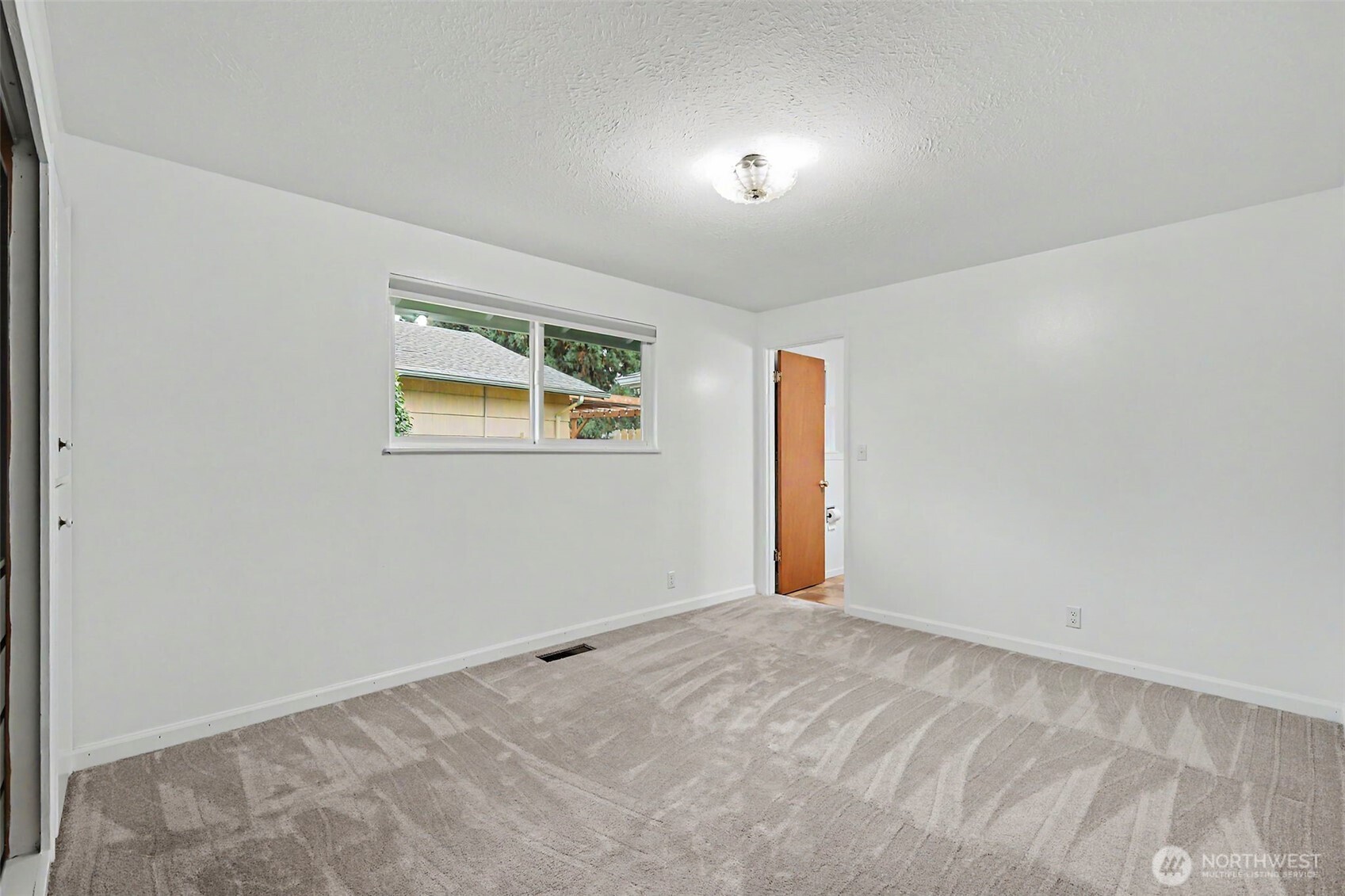 1310 24th Street Property Photo 12