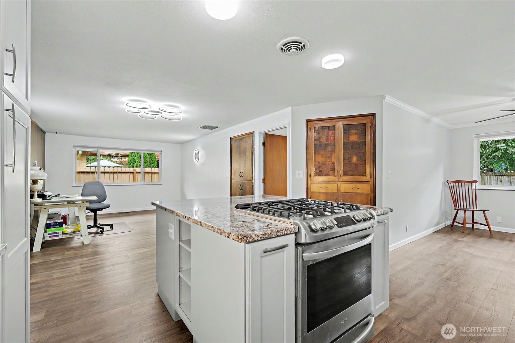 1310 24th Street Property Photo 22