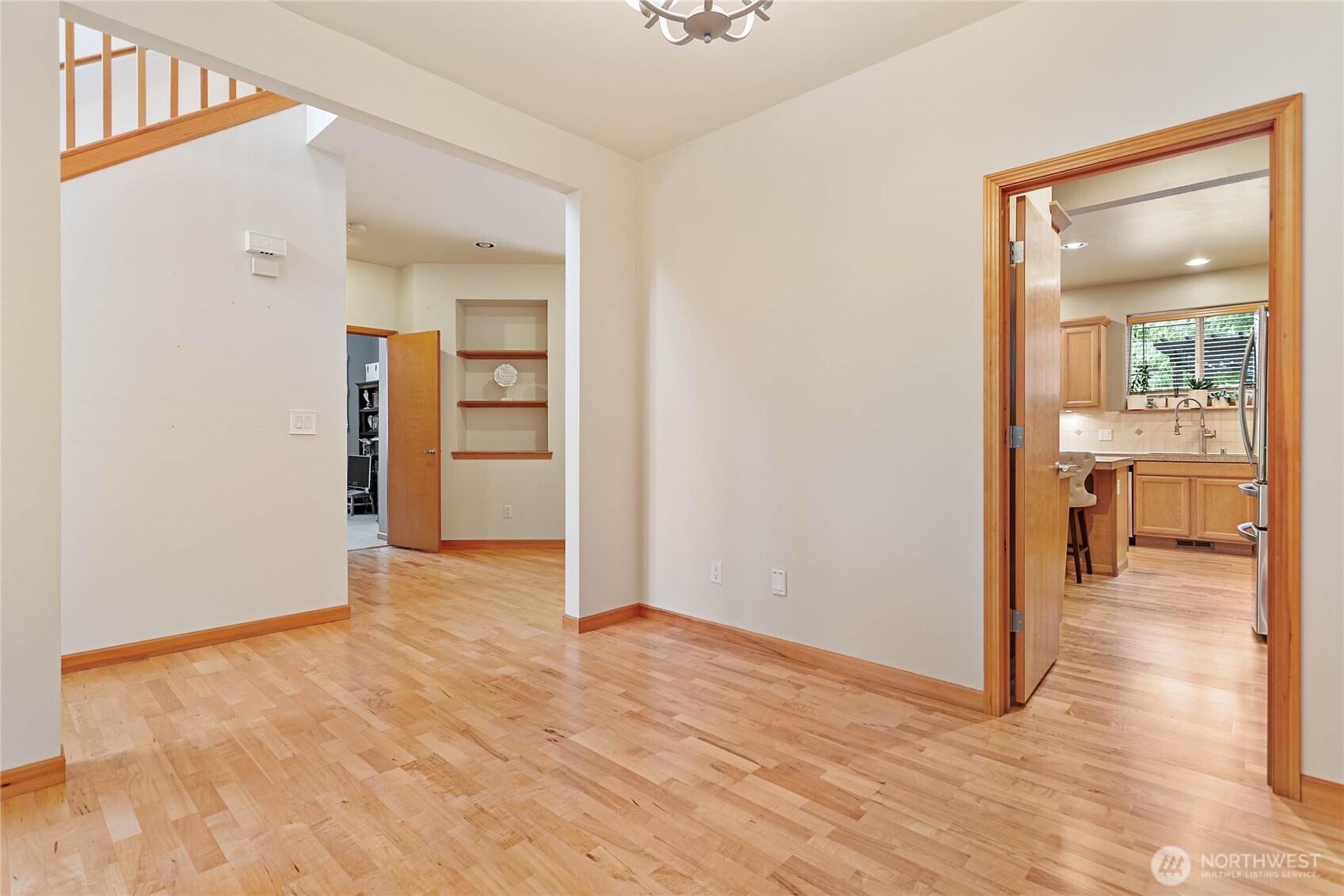 5643 Old Settler Drive Property Photo 15