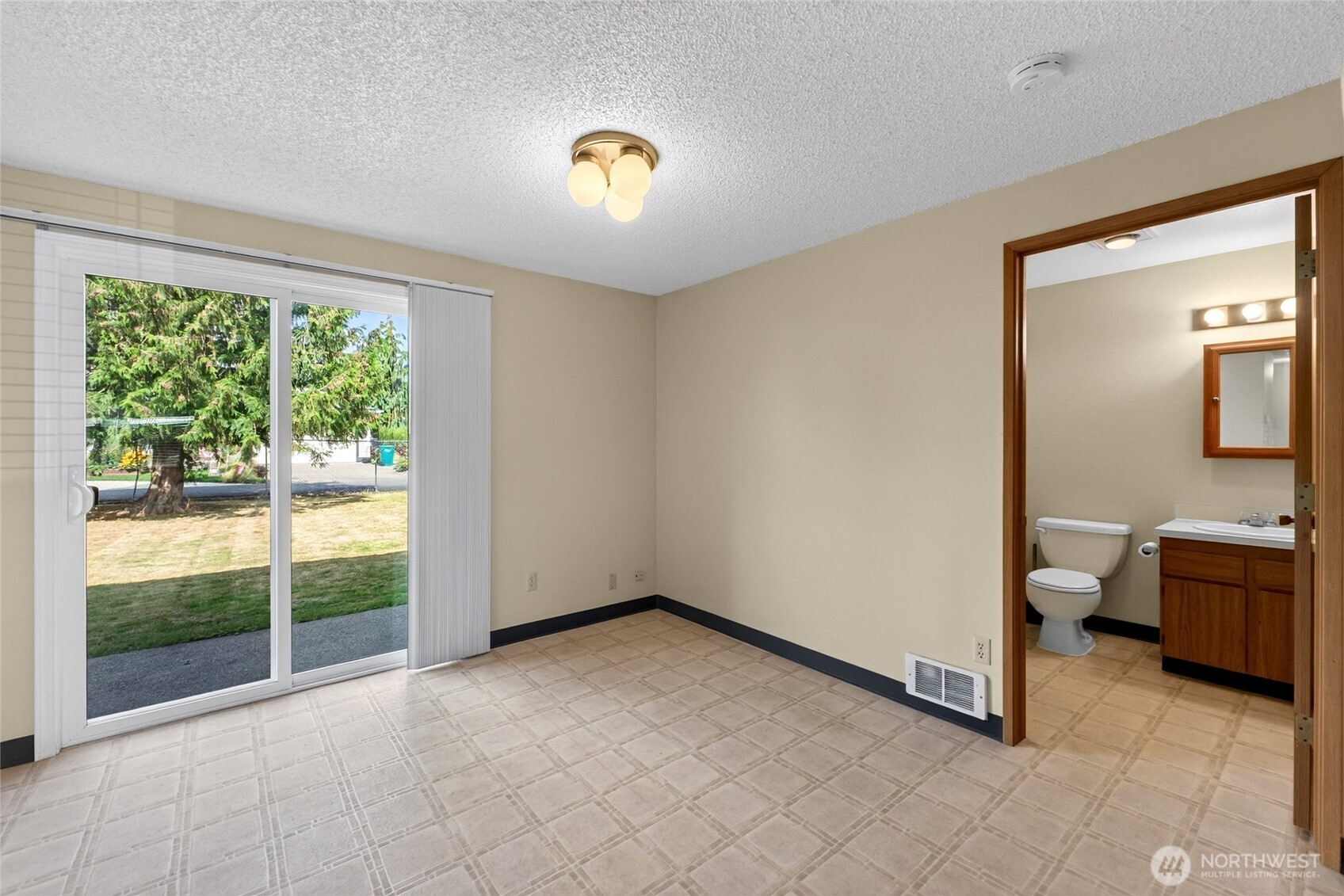 1360 Florence Street Property Photo 27