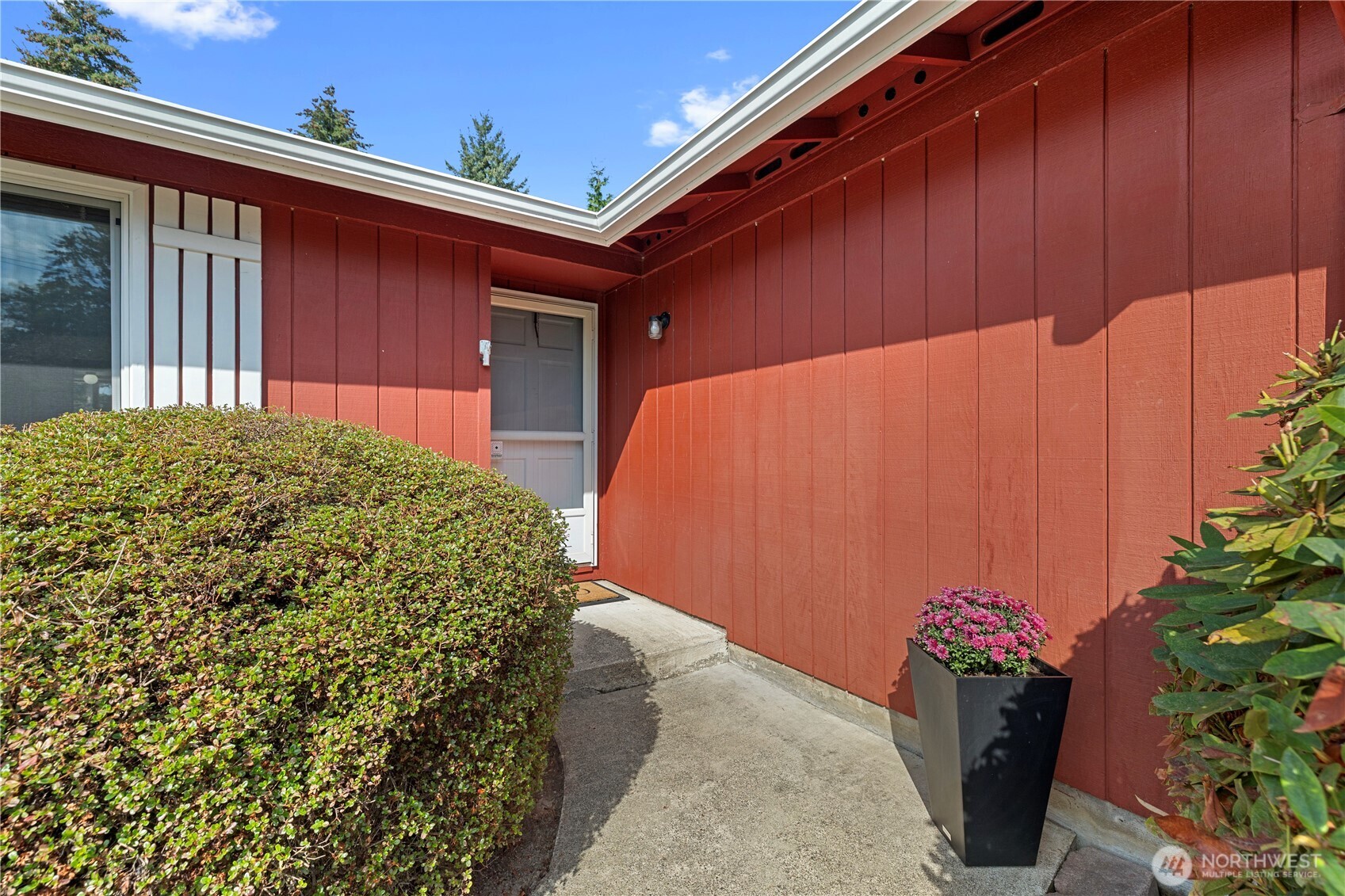 1904 7th Street Property Photo 2