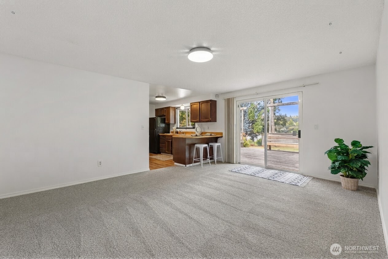 1904 7th Street Property Photo 9