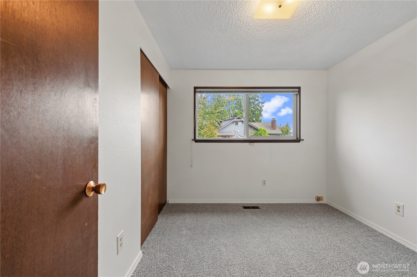 1904 7th Street Property Photo 11