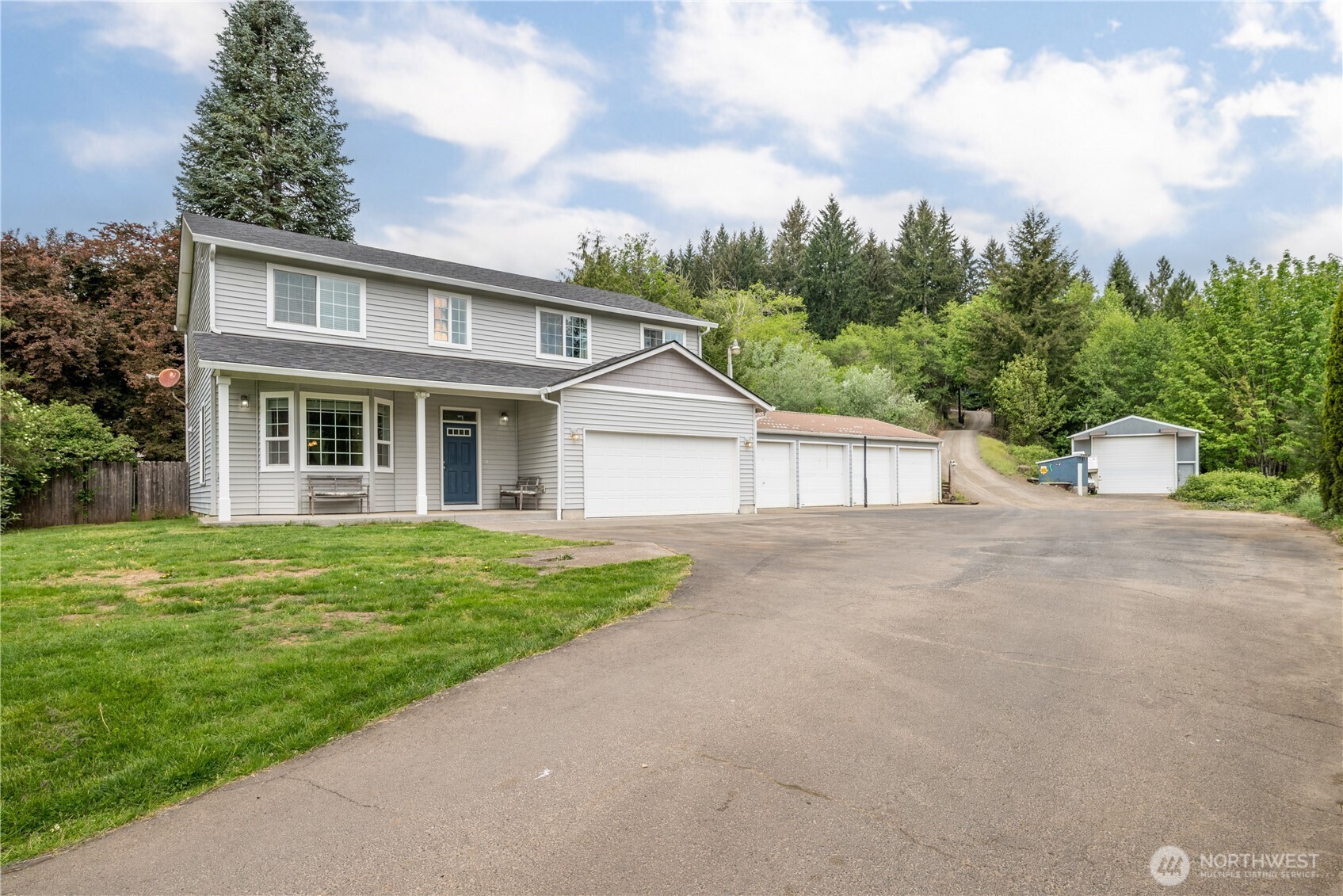 2208 Coal Creek Property Photo 1