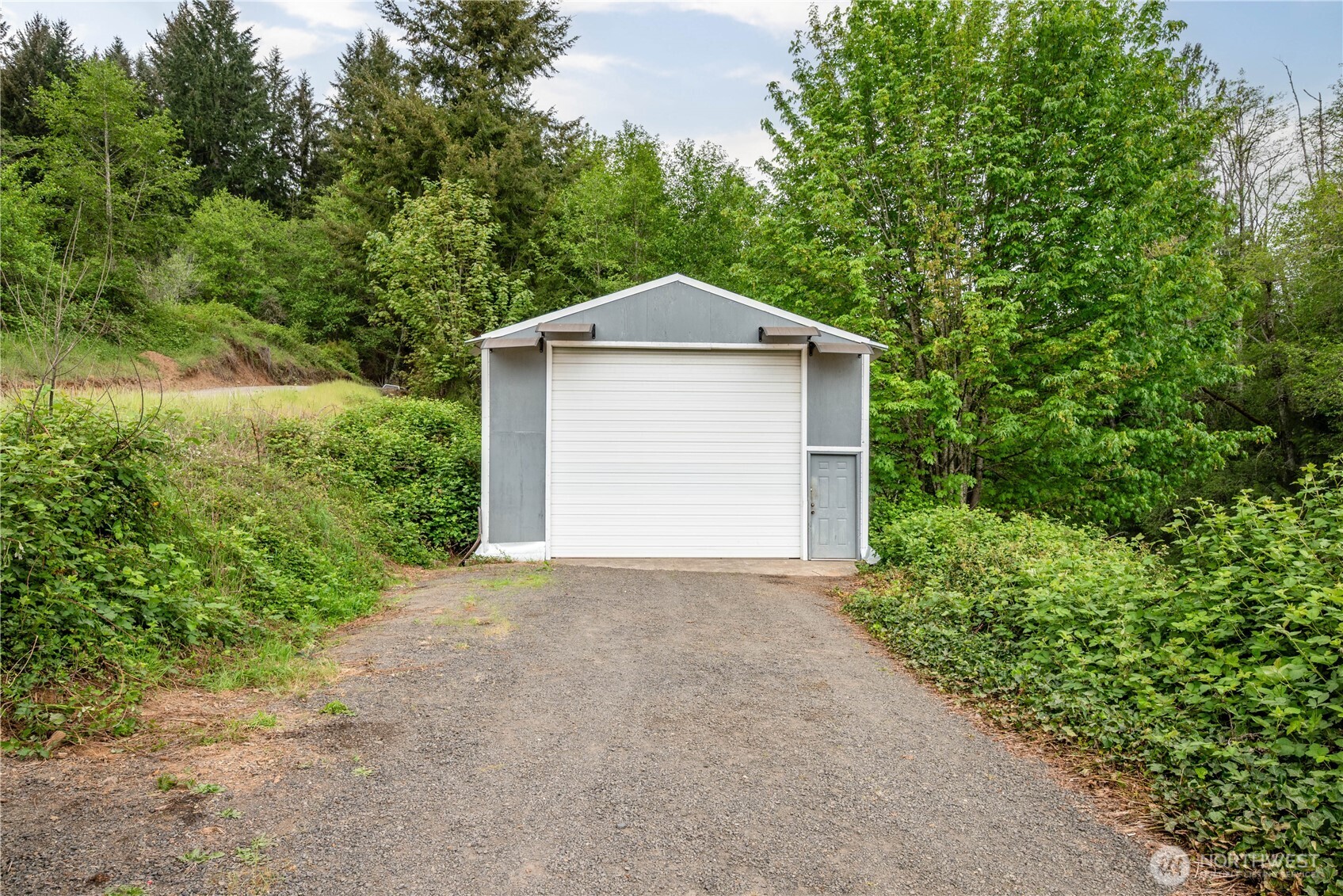 2208 Coal Creek Property Photo 36